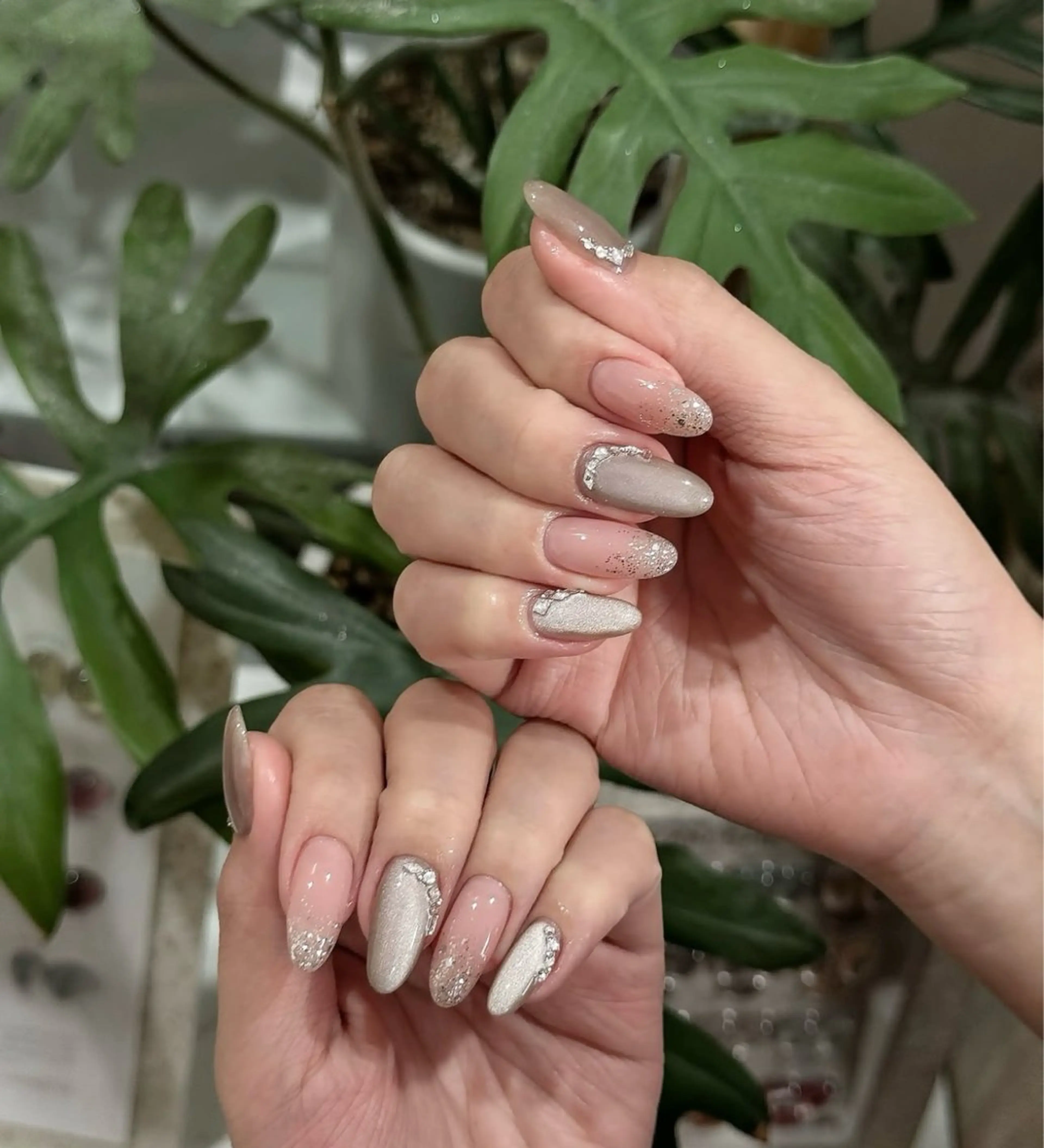 ネイル アートネイル オーロラネイル ブルー チークネイル フットネイル ハンドネイル NAILS168 新大久保店のネイルデザイン