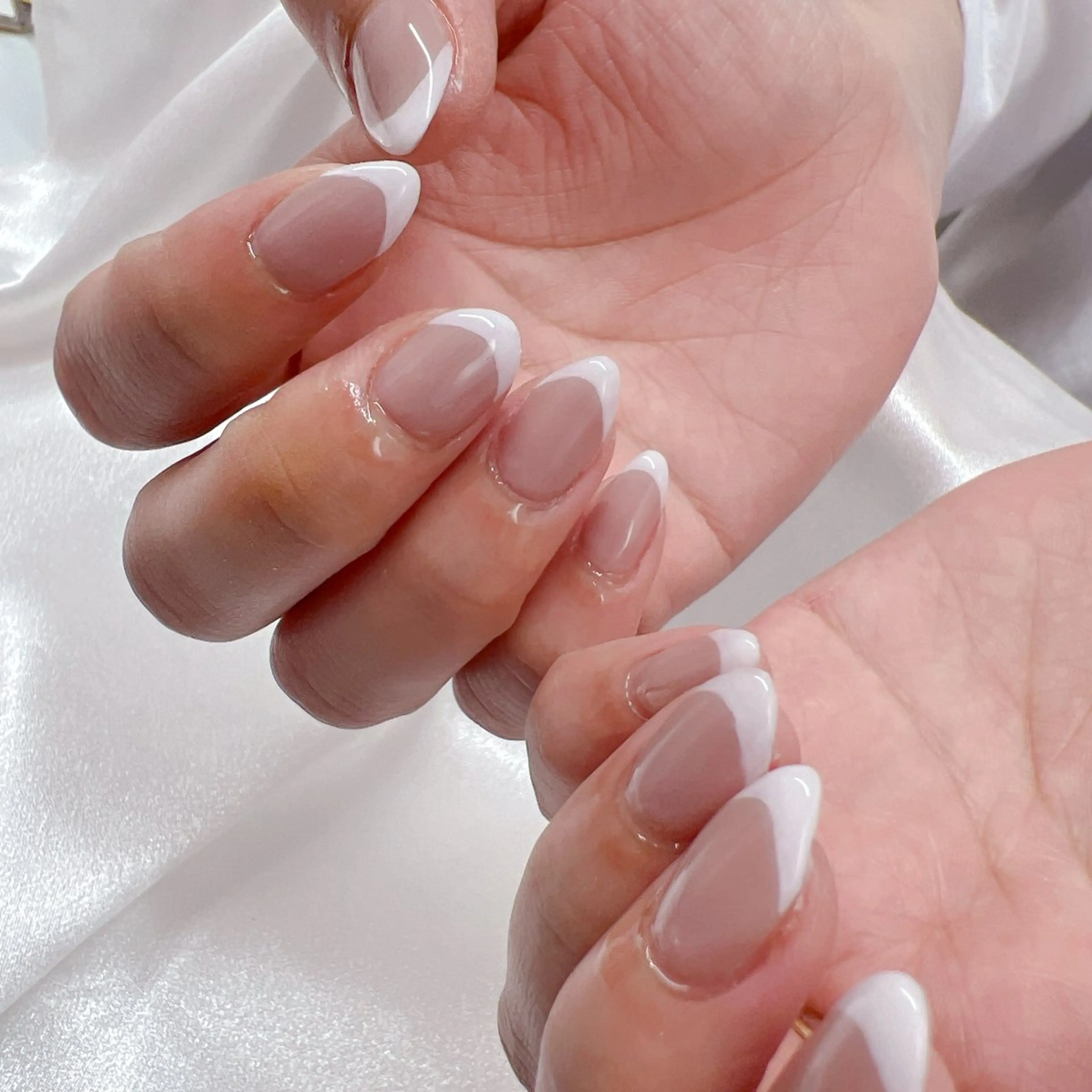 ネイル ハンドネイル Emi lyのネイルデザイン