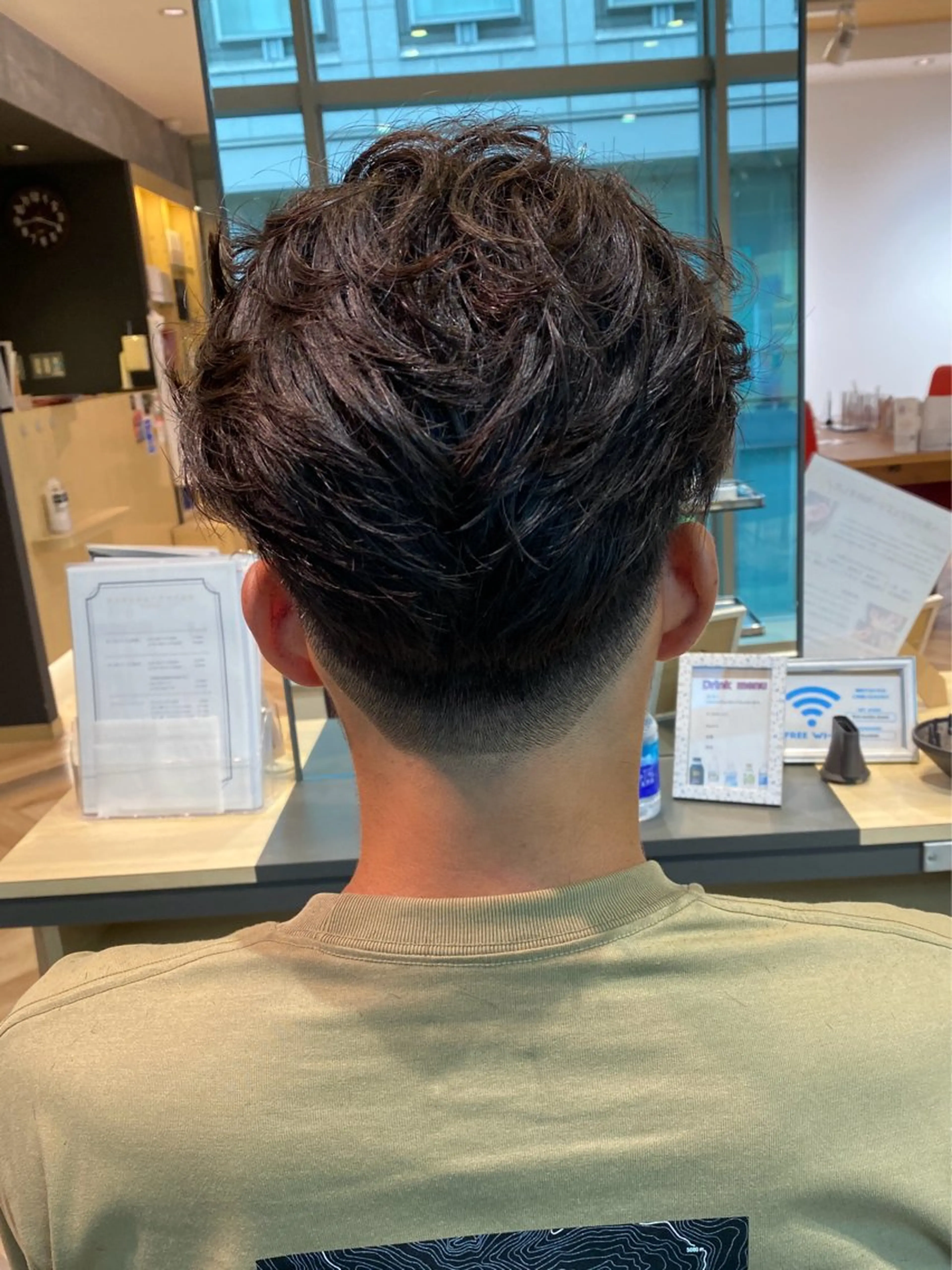 メンズ メンズ特化/フェザー /パーマ/伊勢元のヘアスタイル