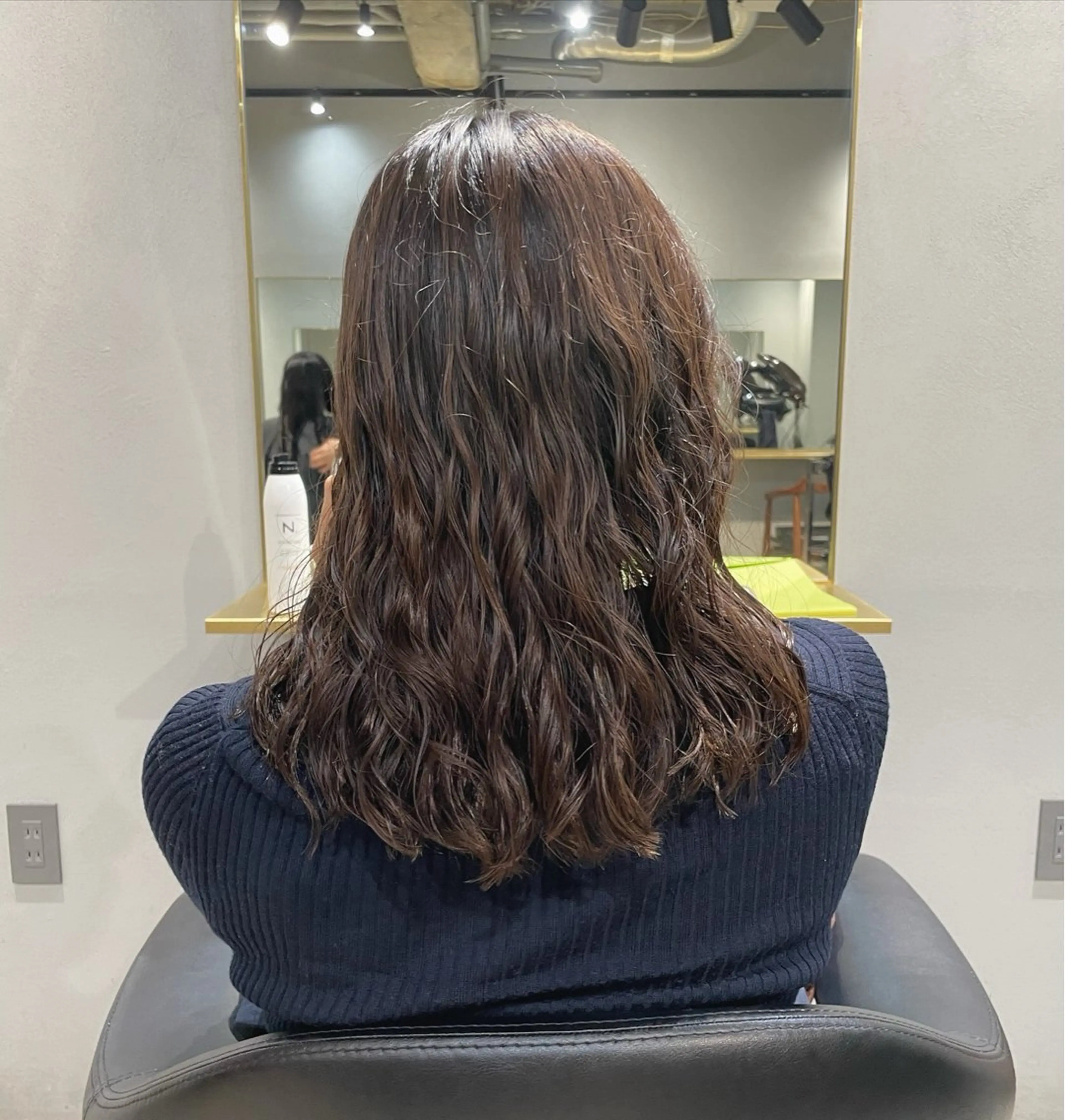 ミディアム パーマ ミディアムパーマ 髪質改善 縮毛矯正 デジタルパーマ カット パーマ トリートメント 【arc】Ruri コテ巻き風パーマのヘアスタイル