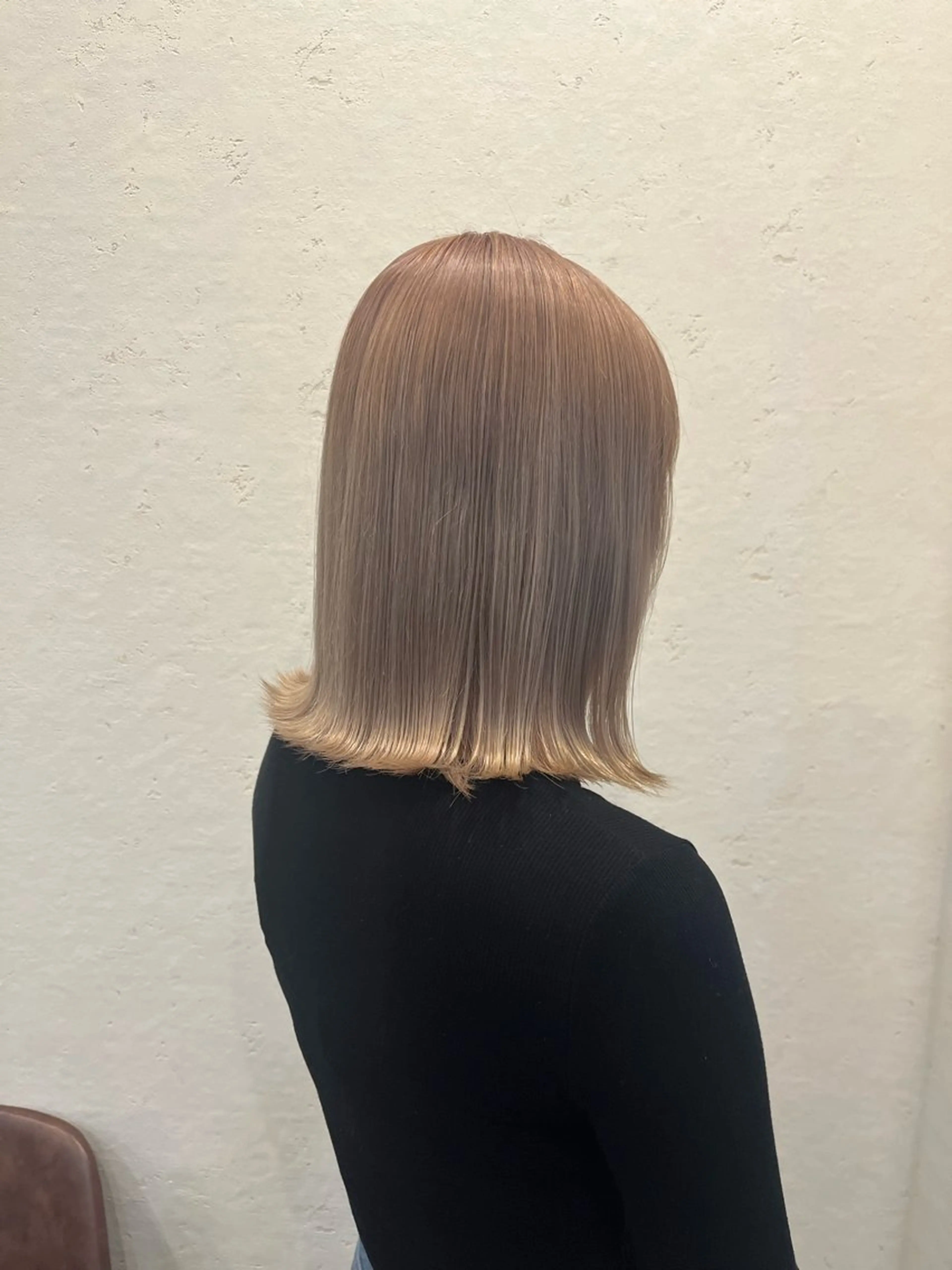 カラー ベージュカラー ブリーチ ミルクティーベージュ 阿部 翔一郎/暖色系カラーのヘアスタイル