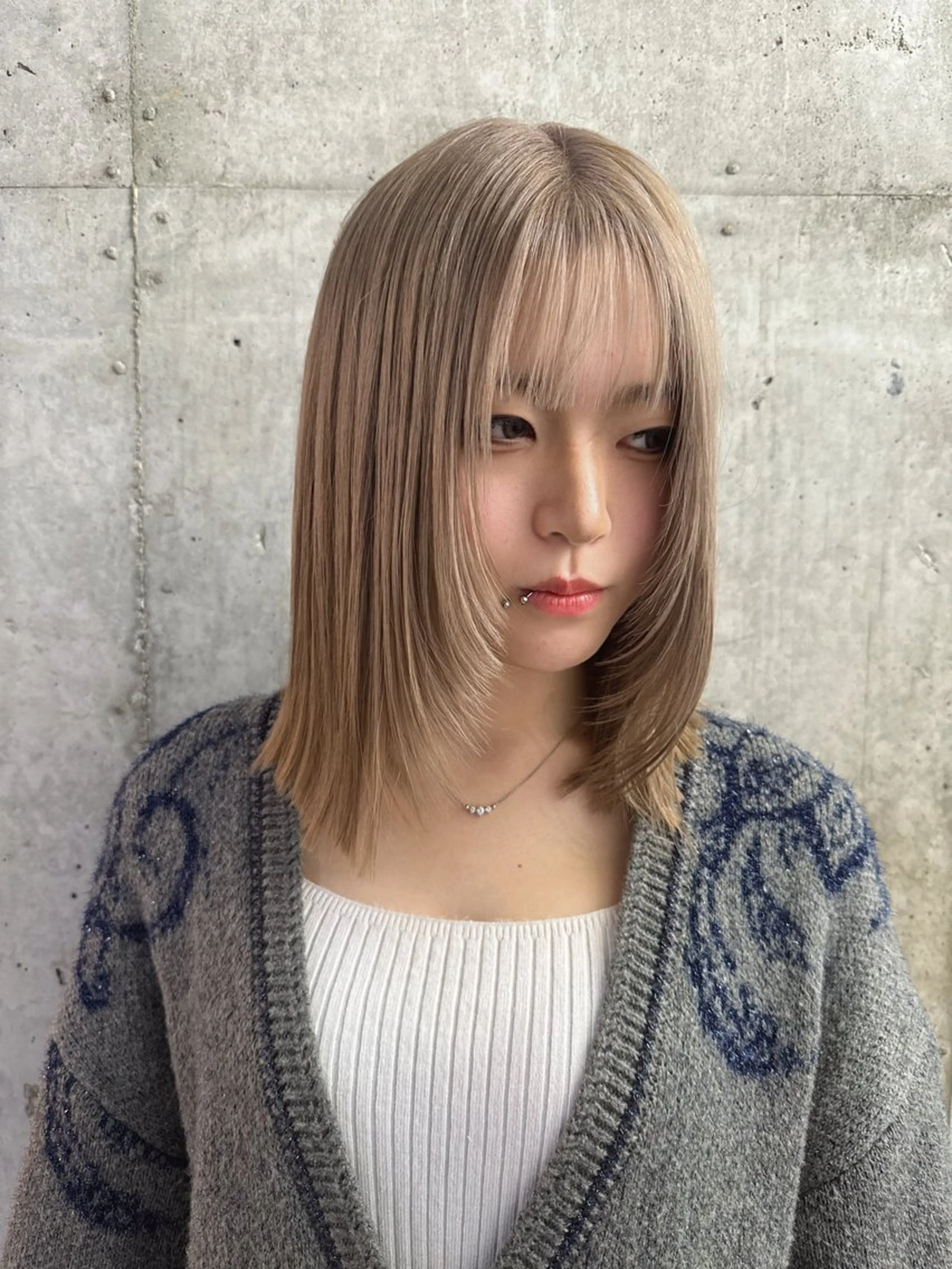 ミディアム カラー カット ヘアカラー トリートメント 🎨デザイン🥇 美髪・艶髪 日暮千敬のヘアスタイル