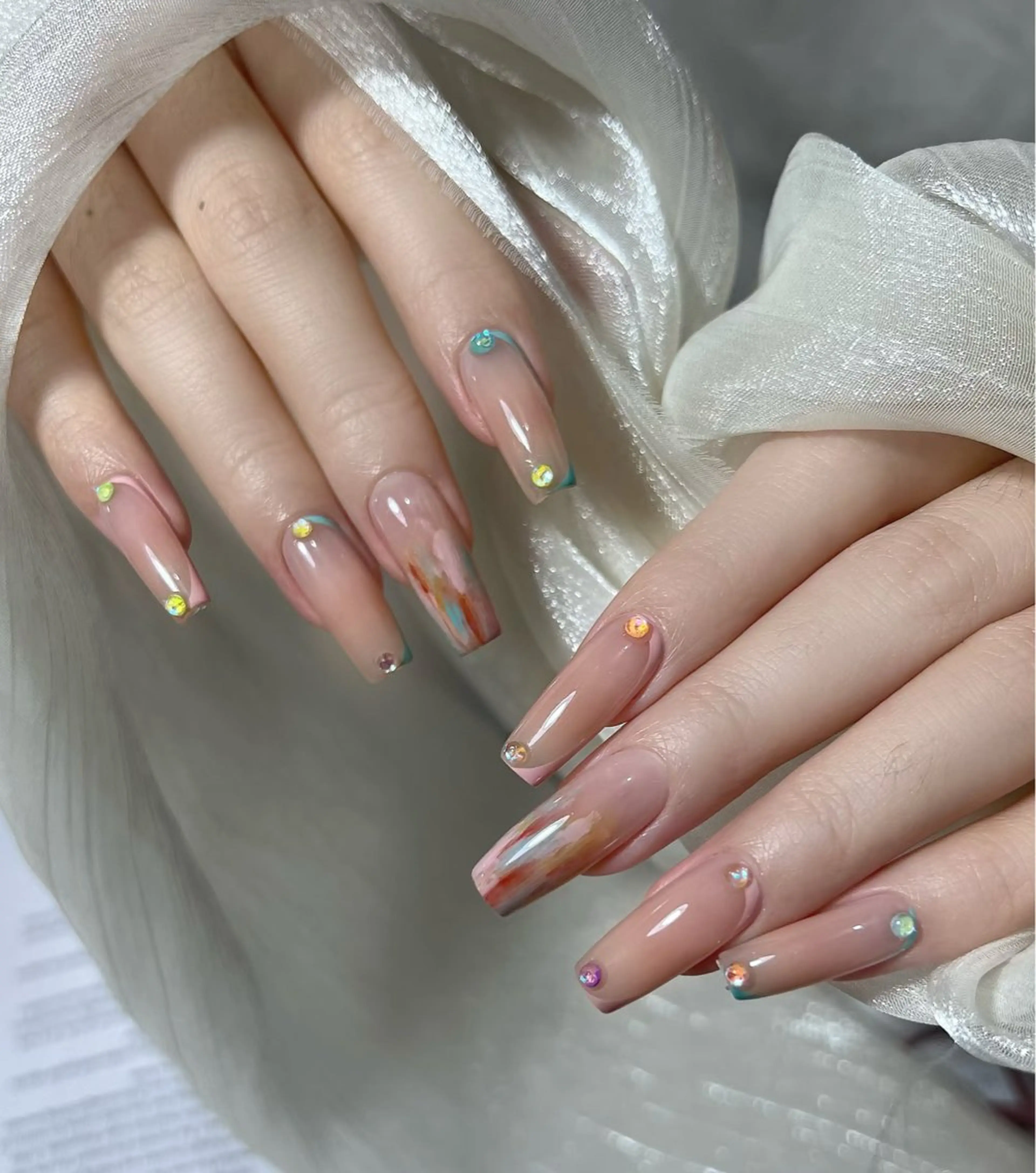 初回ソフトジェルオフ無料 10本持込みデザインパーツつけ放題の写真