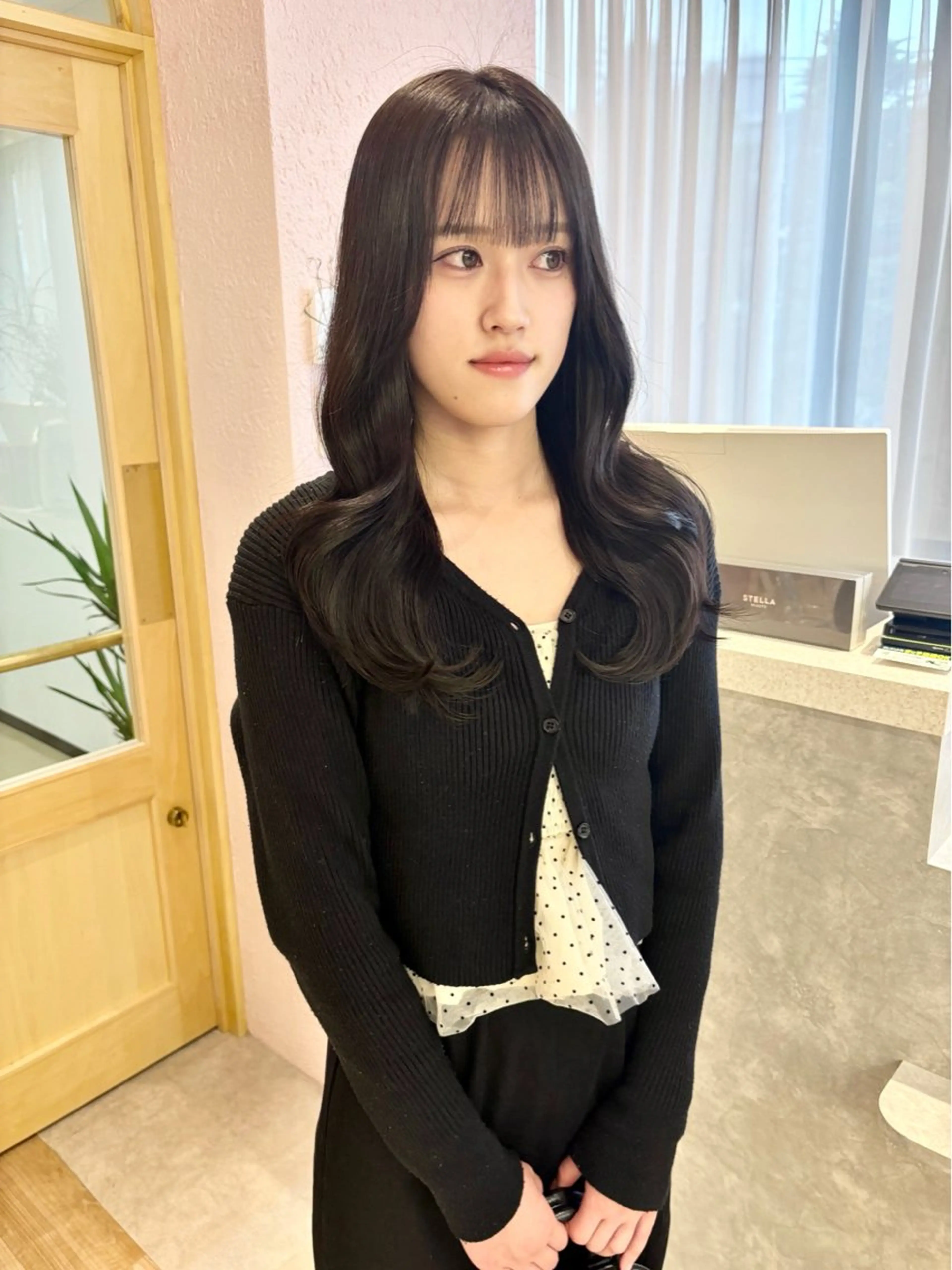 セミロング merc. 福田茜のヘアスタイル