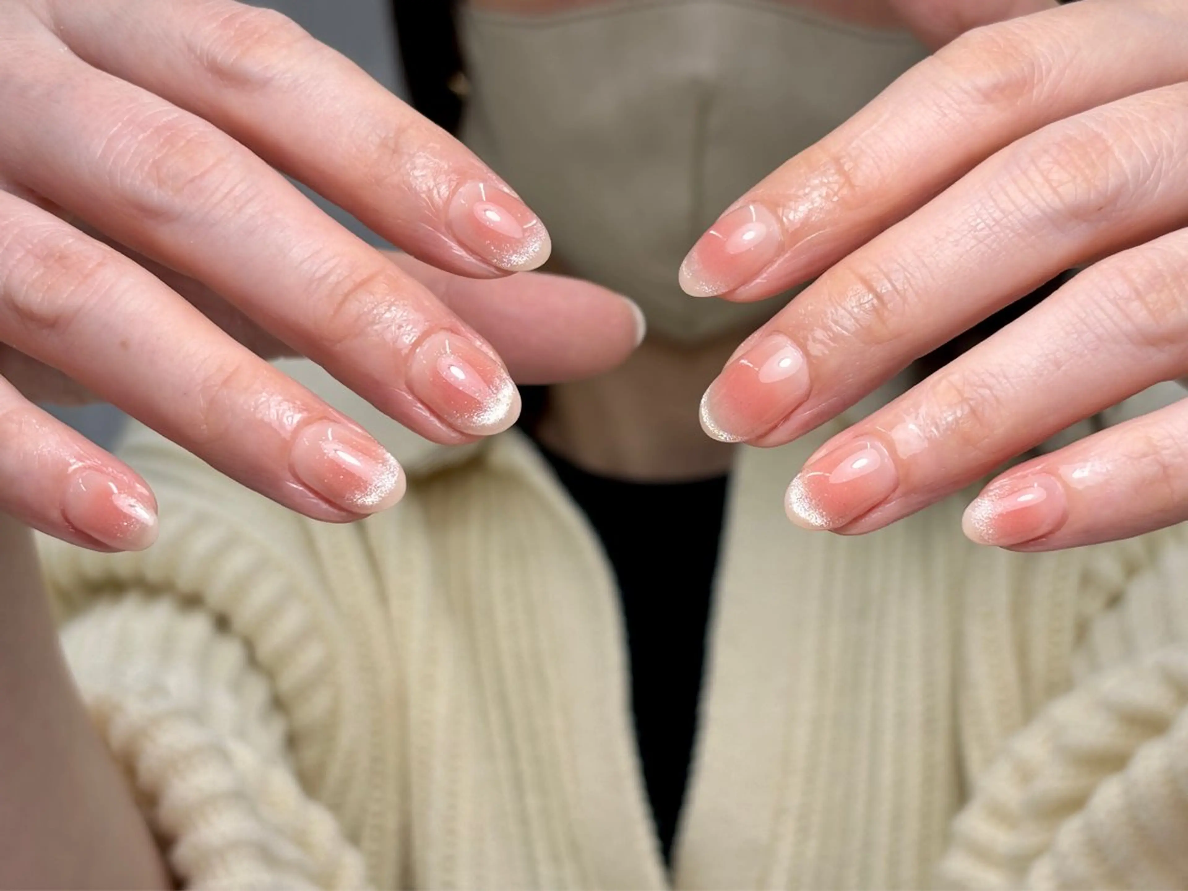 ショート ハンドネイル トゥー フエンのネイルデザイン