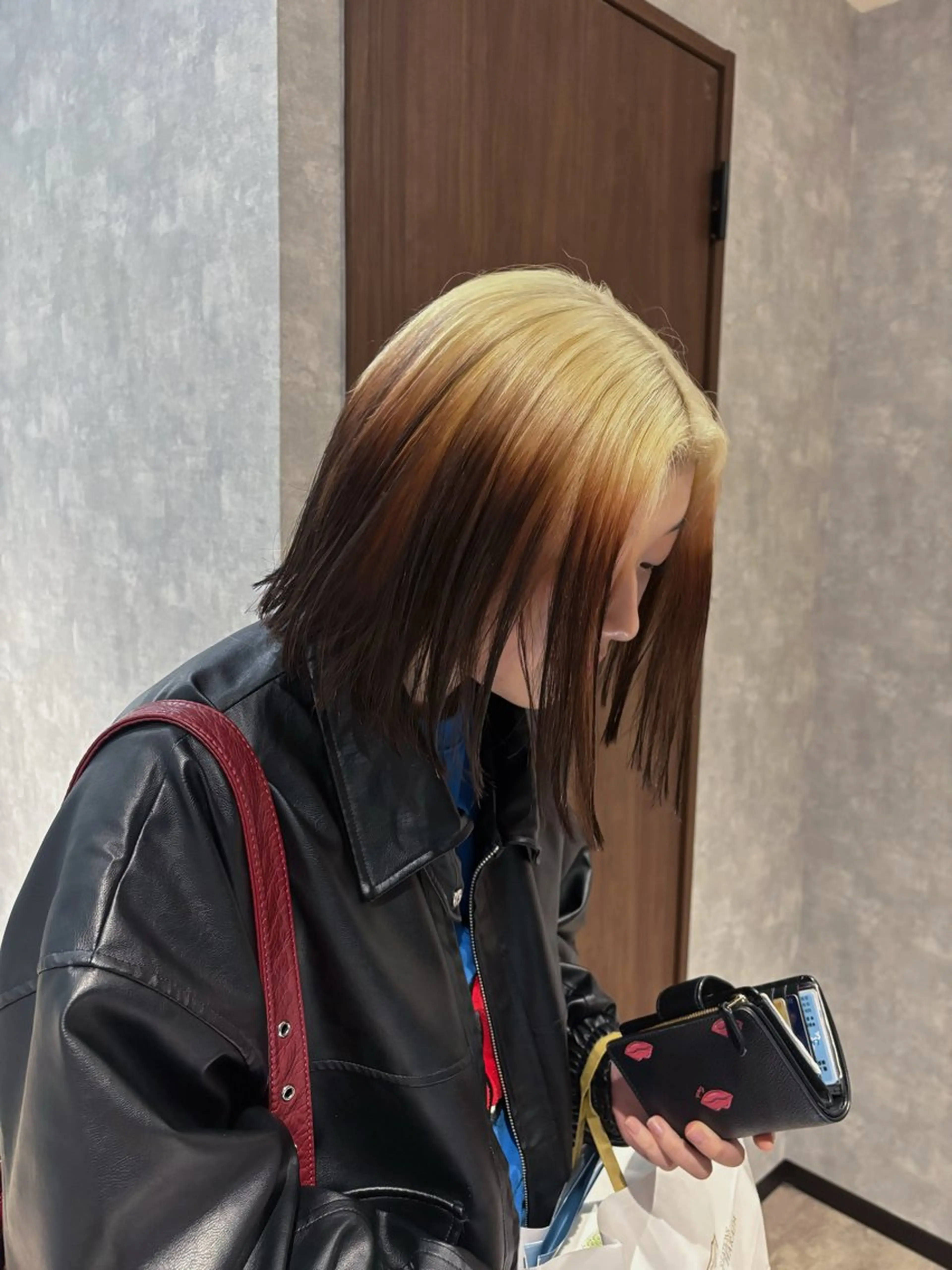 ショート カット ヘアカラー トリートメント 🌐NATSUMI 🌐【寒色カラー】のヘアスタイル