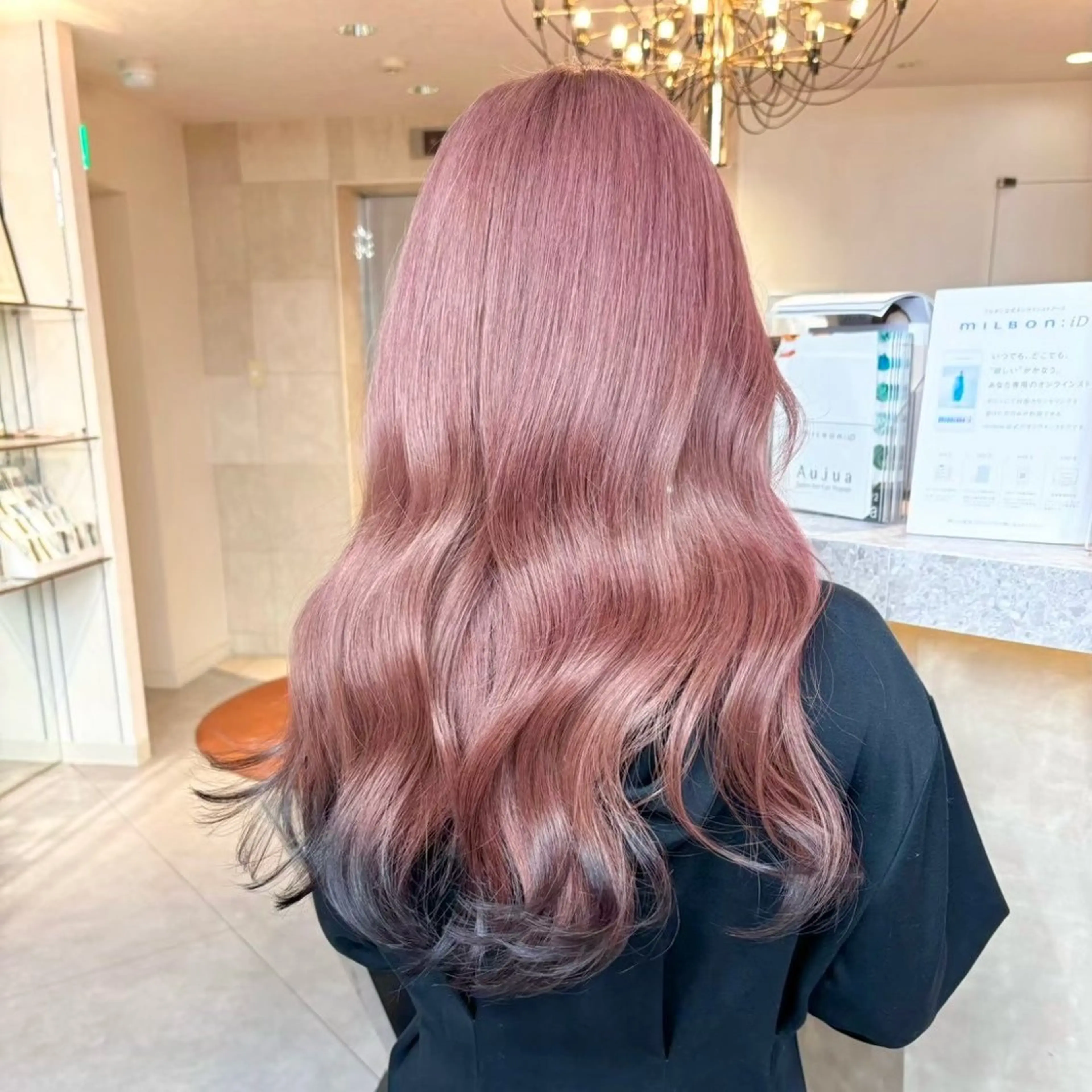 ロング カラー ヘアアレンジ も も えのヘアスタイル