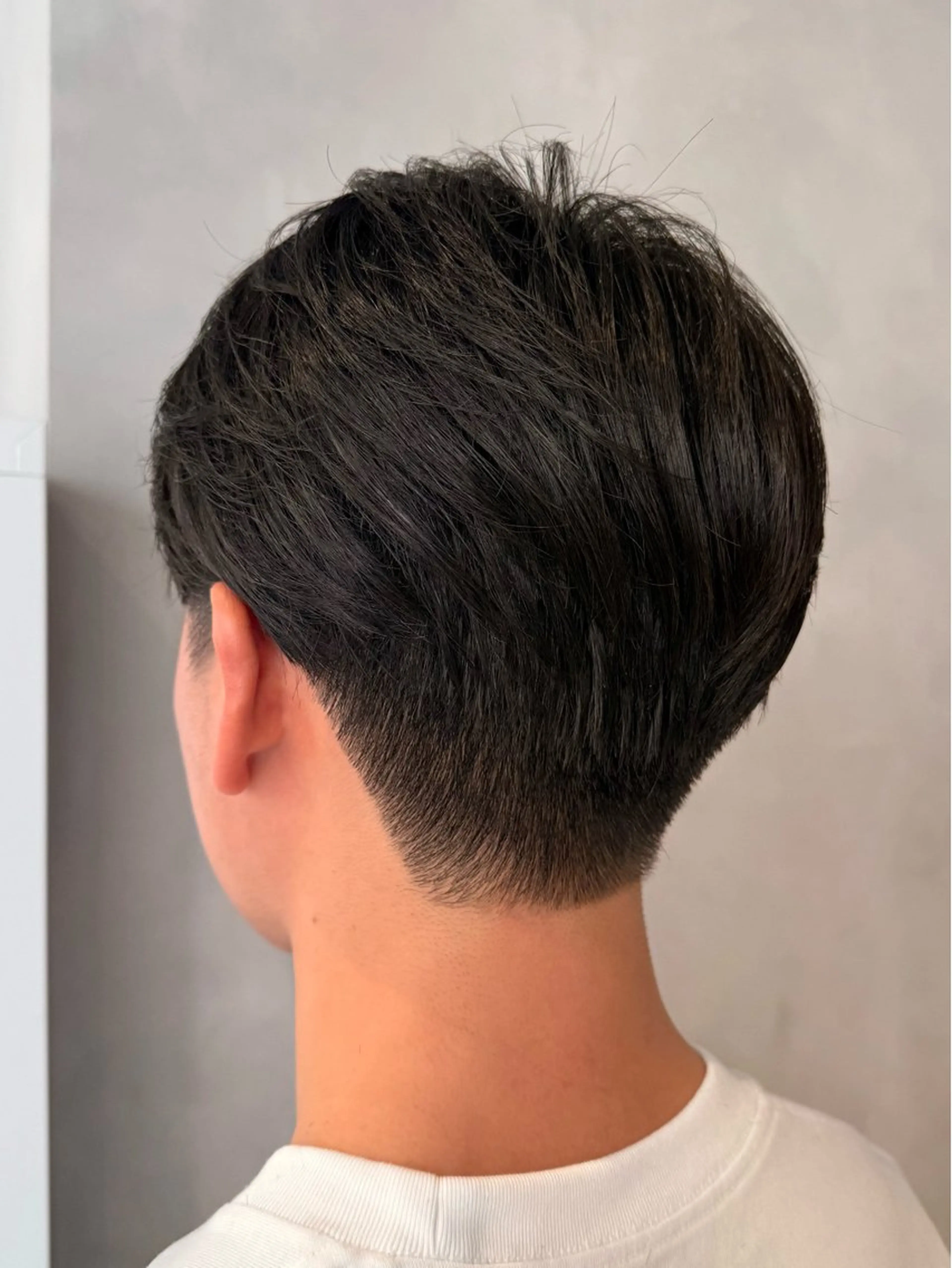 ショート パーマ メンズ カット ヘッドスパ 渋谷レイヤーカット/ 暖色艶カラー🩵高橋のヘアスタイル