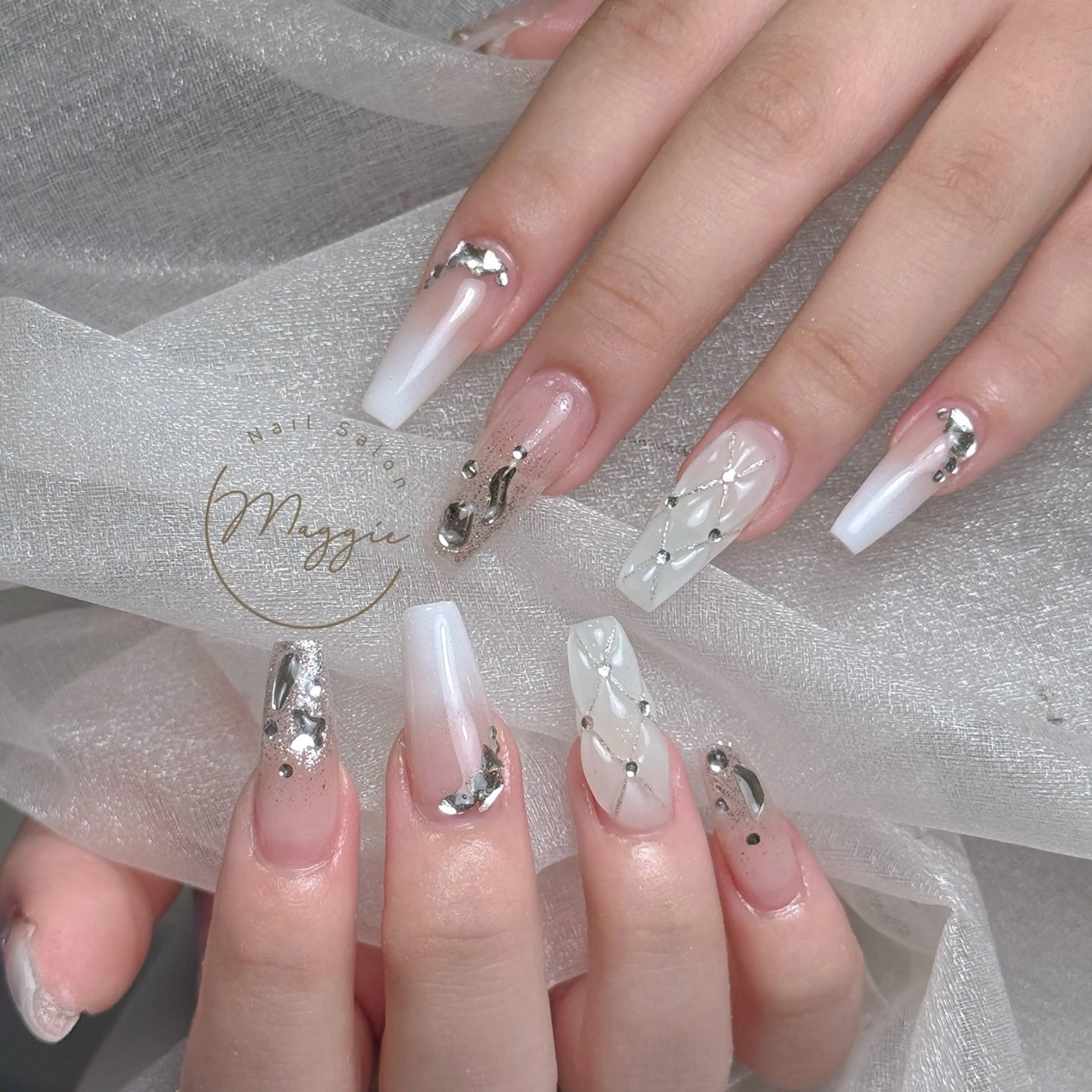 ネイル ハンドネイル Maggie Nail🦩のネイルデザイン