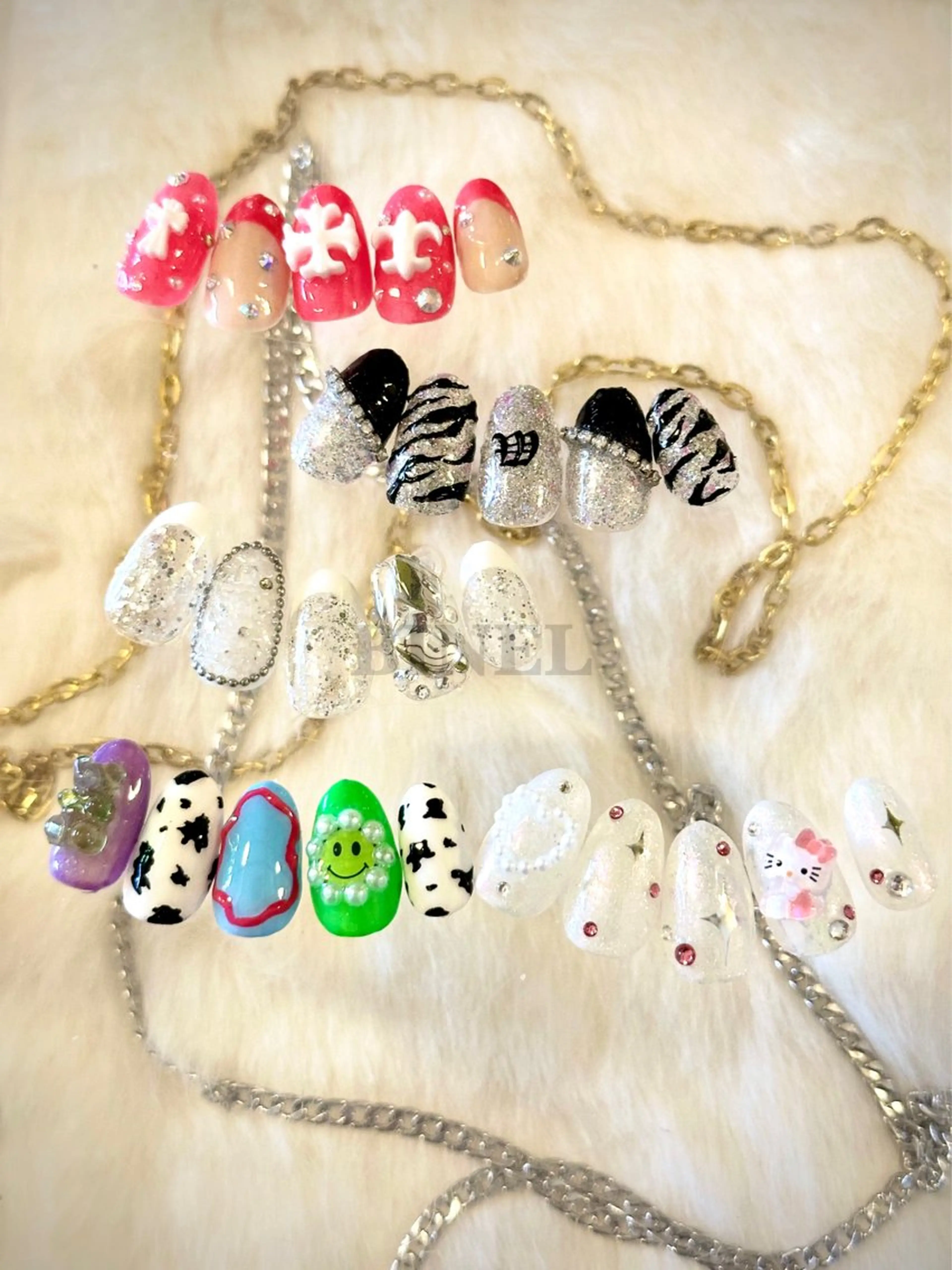 ネイル BINEL REINAのネイルデザイン