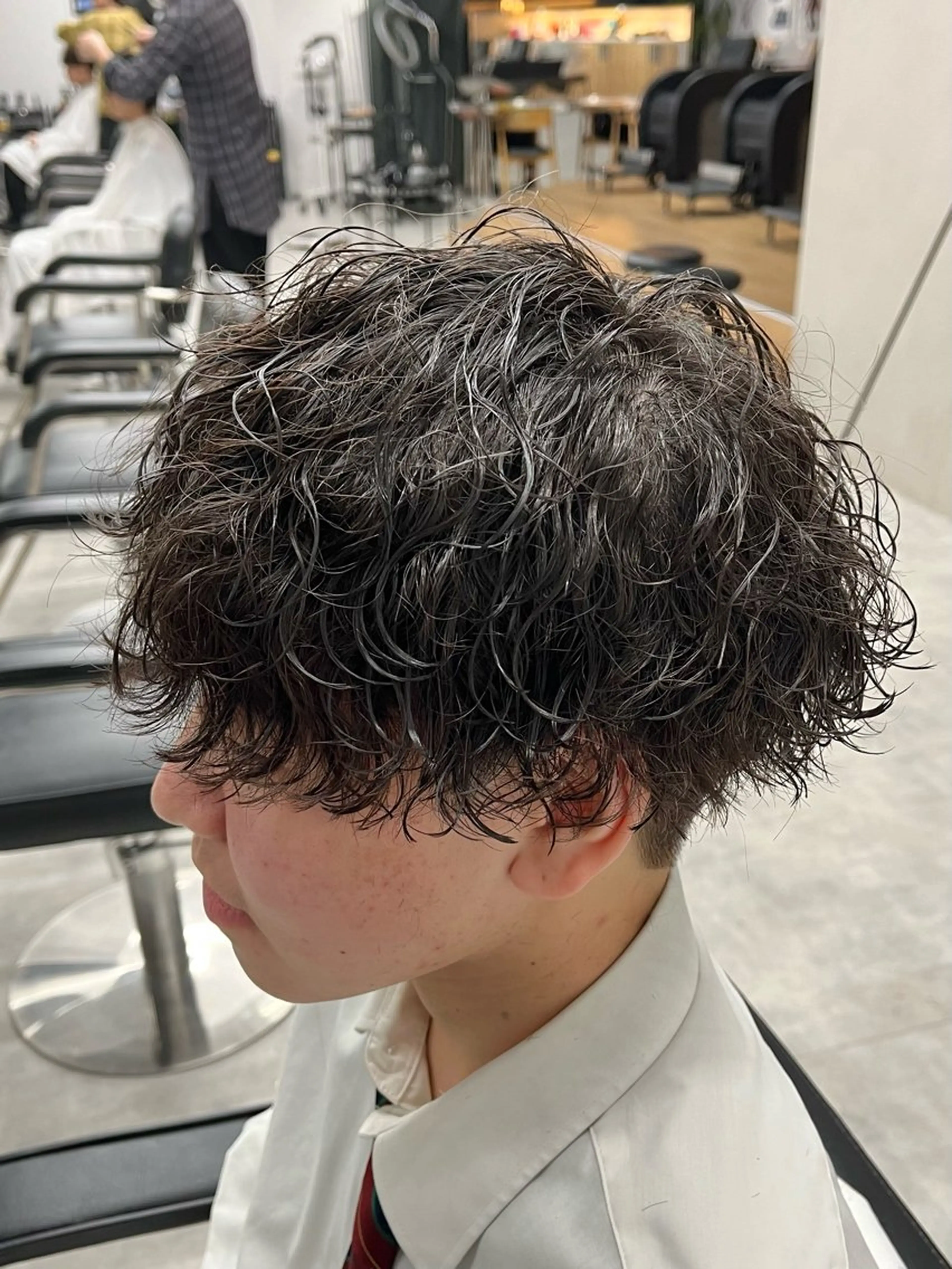 ショート パーマ メンズ メンズパーマ 波巻きパーマ カット パーマ 新潟メンズパーマ 新潟駅/小田拓実のヘアスタイル