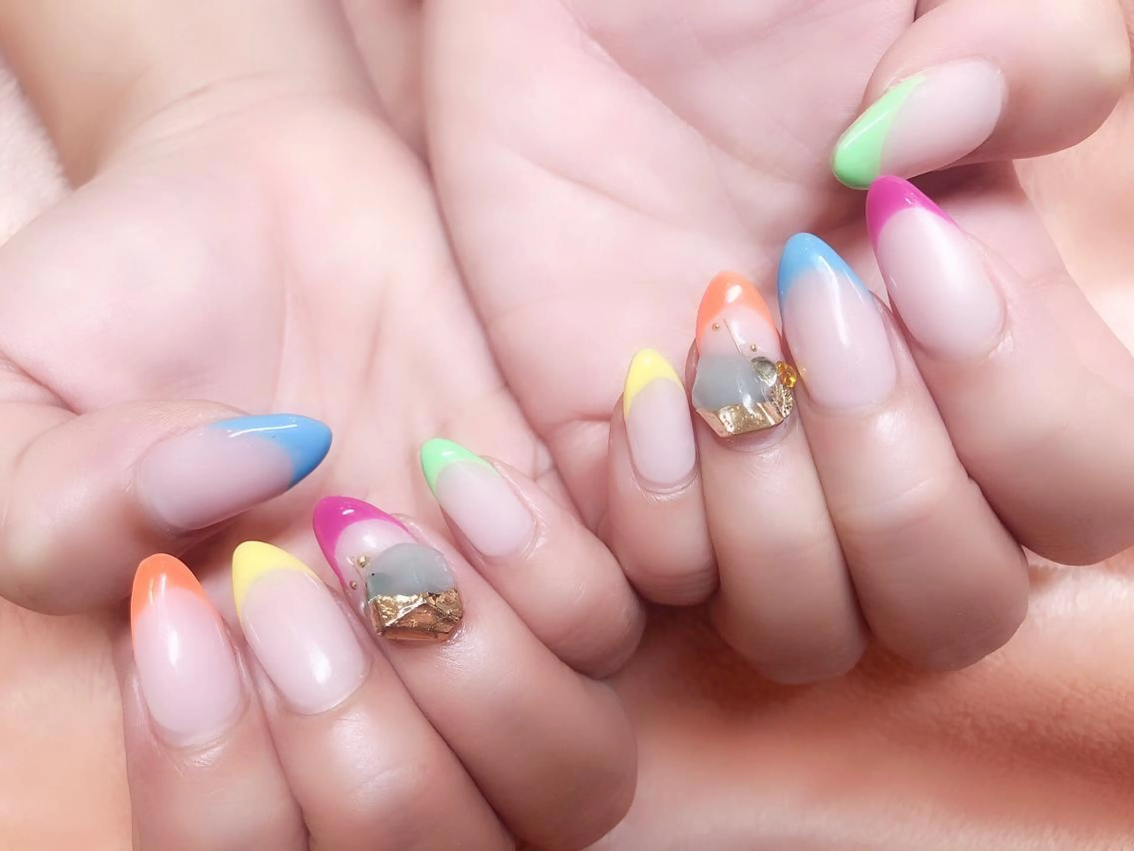 ネイル nailstudio ′ecole所属・nailstudio ′ecoleのネイルデザイン