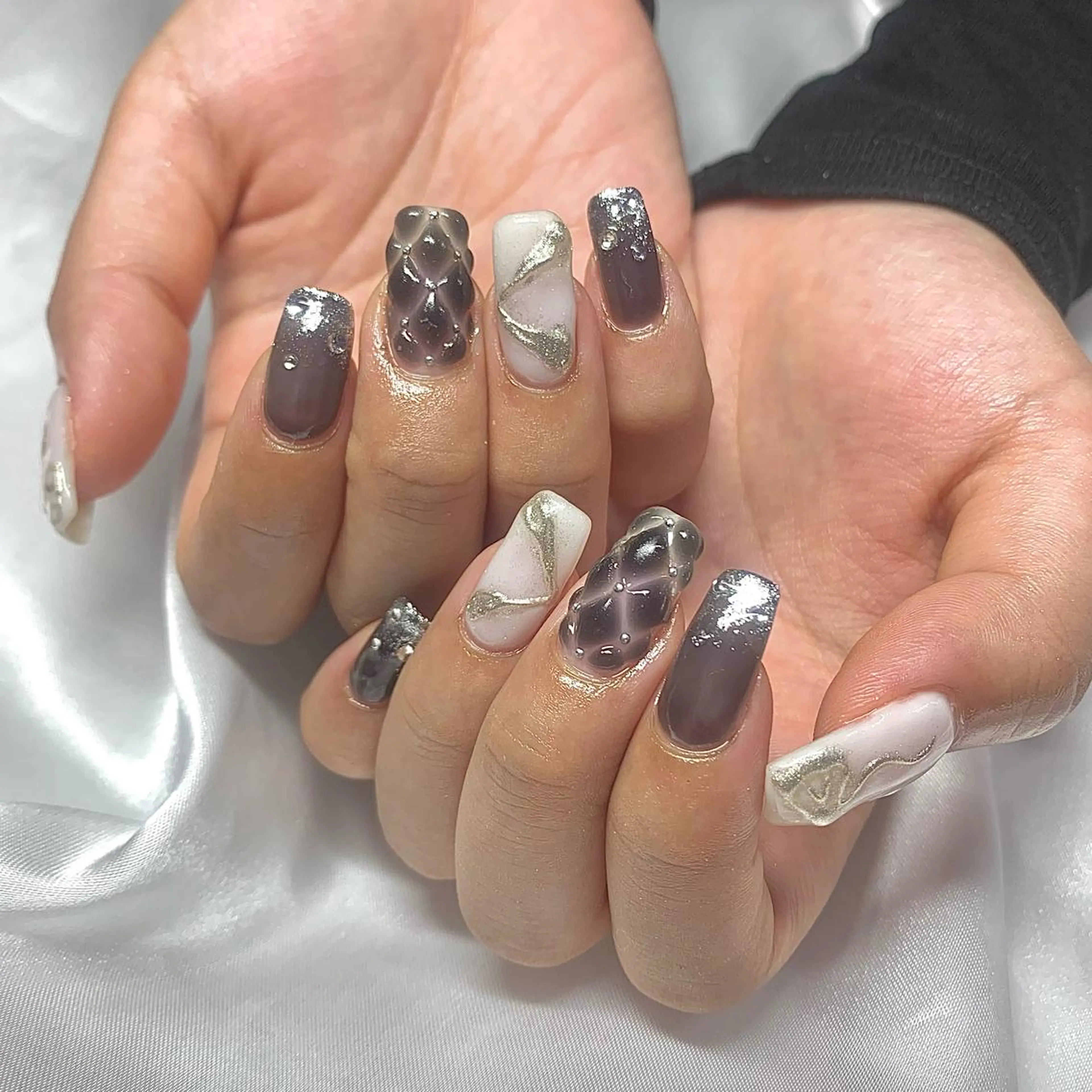 ネイル élu by Noriko 前原のネイルデザイン