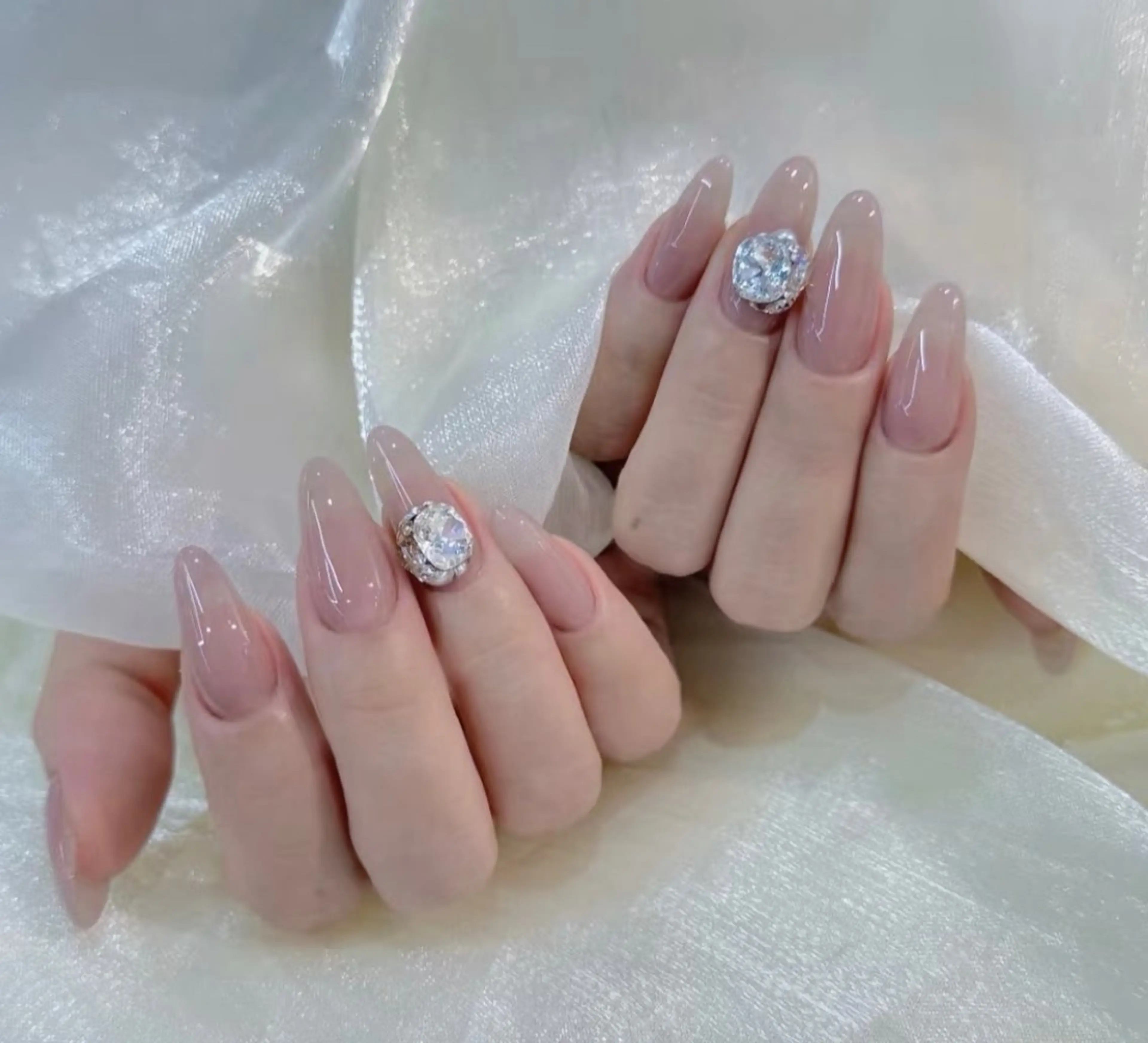 ネイル ハンドネイル ハンドケア 🍑 momo_nailのネイルデザイン