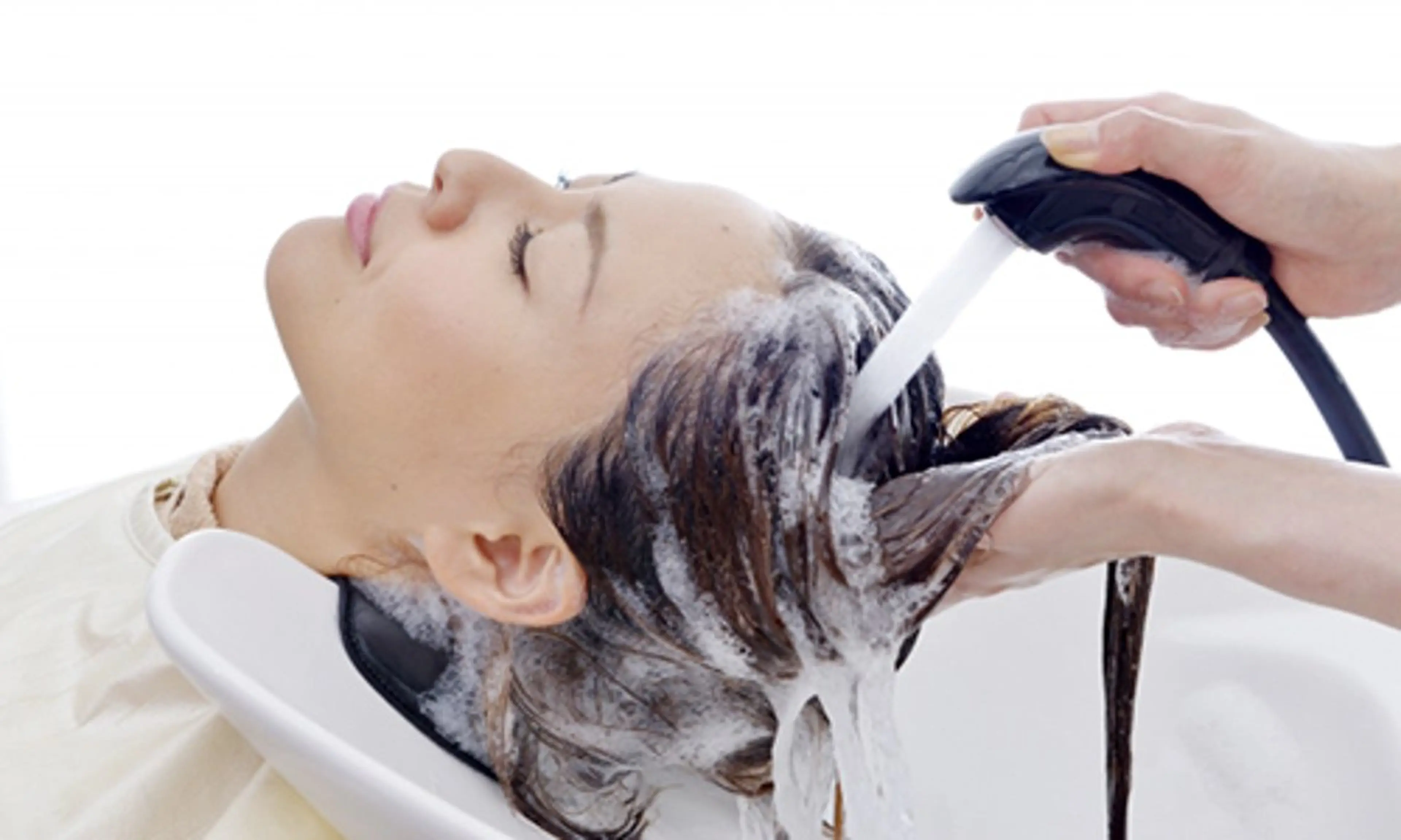 南草津美容室デザインスペースアース所属・南草津ヘナカラー＆ ストレート★YUMIのヘアスタイル