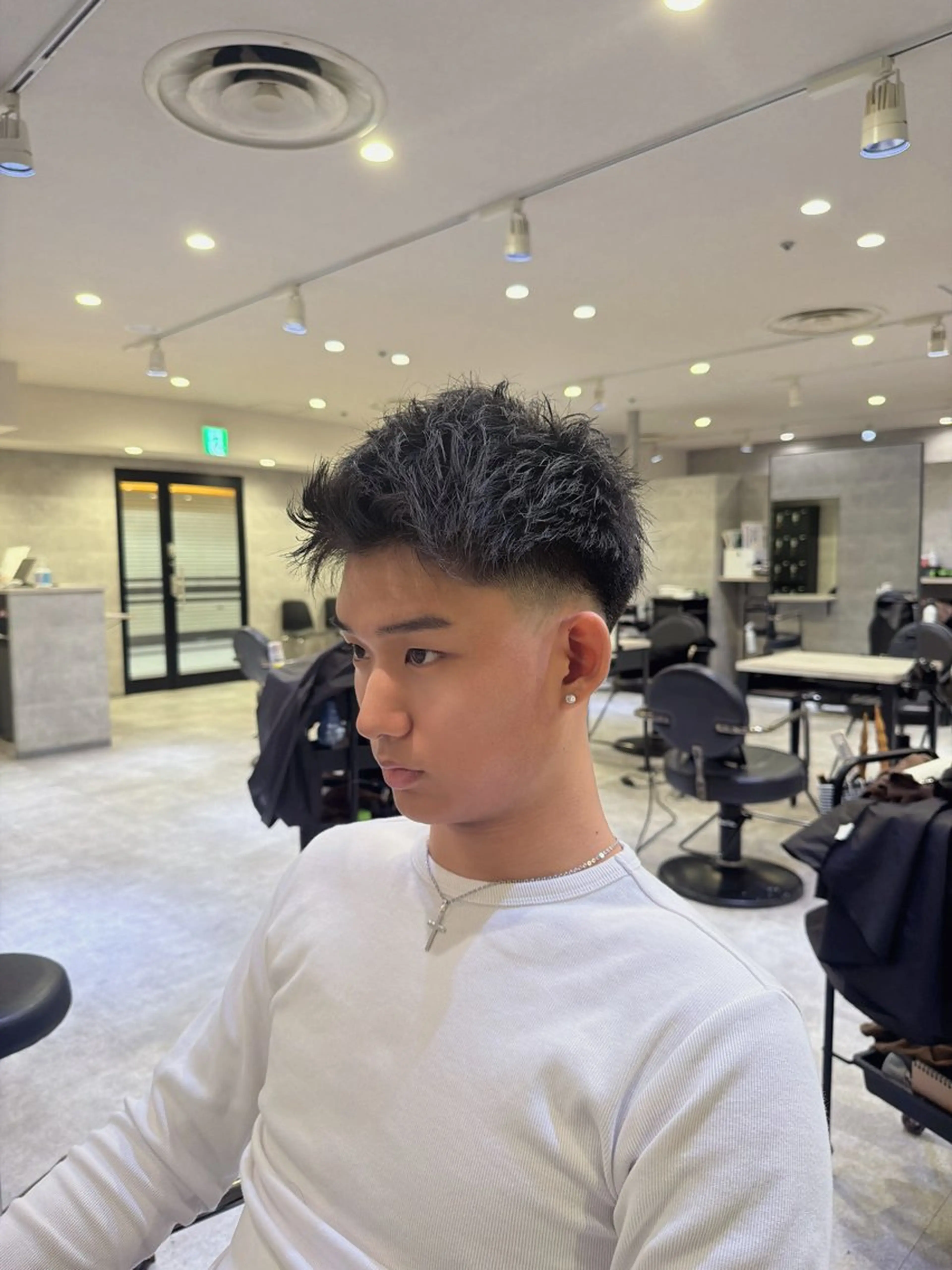 メンズカット＋クレンジングシャンプー＋眉毛カットの写真