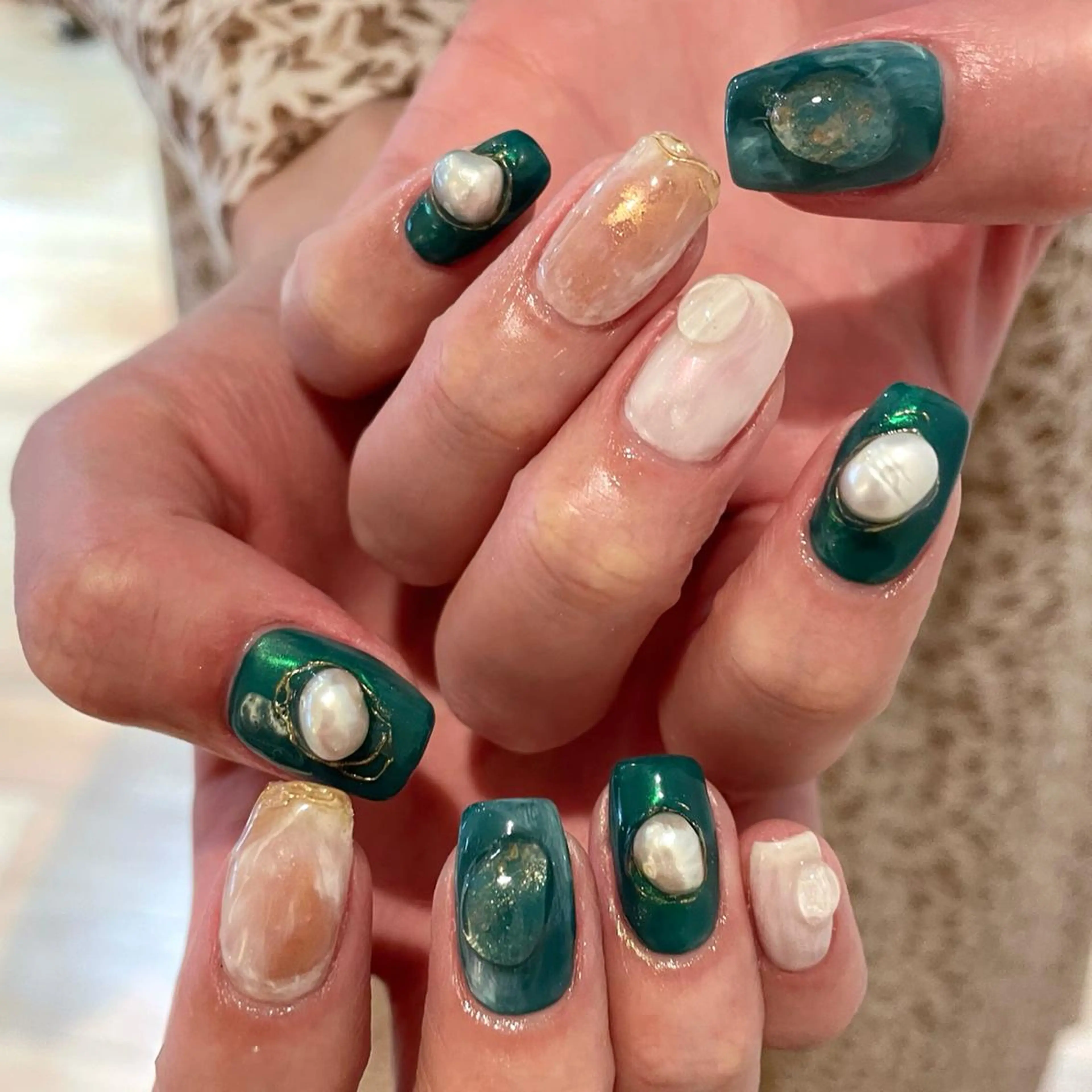 ネイル ハンドネイル 新井 ひなののネイルデザイン