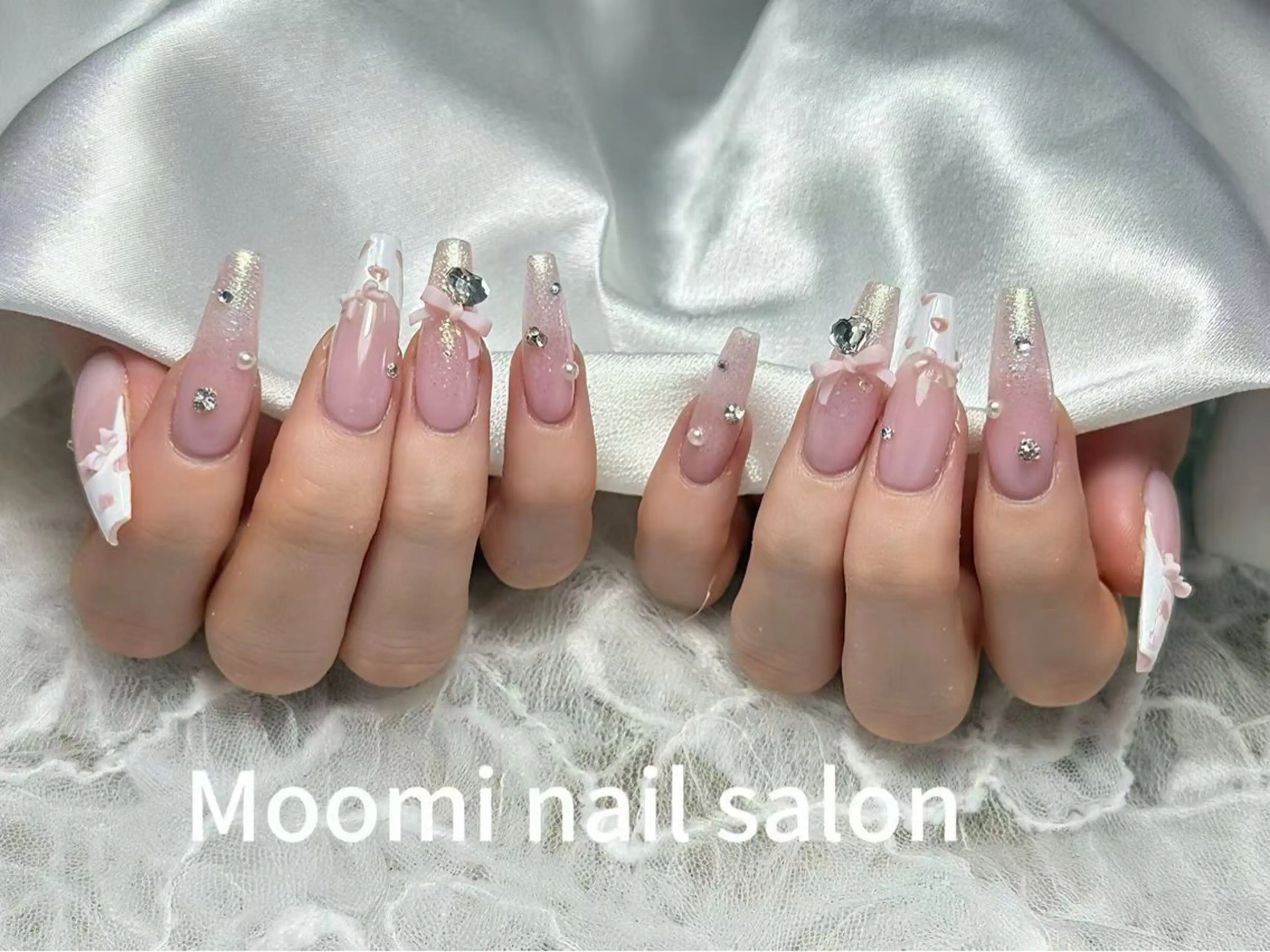 ロング ハンドネイル moomi nailのネイルデザイン