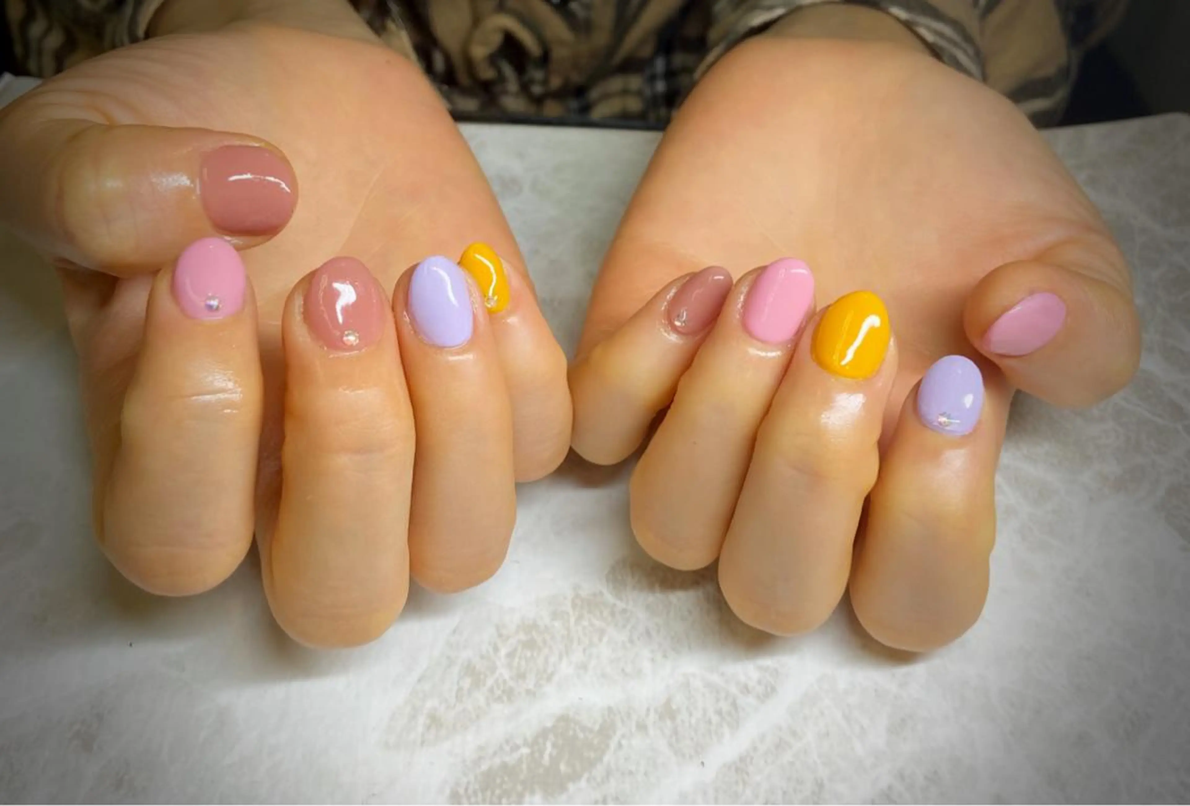 ネイル MARIANAIL マリアネイル所属・川上 真智子のネイルデザイン