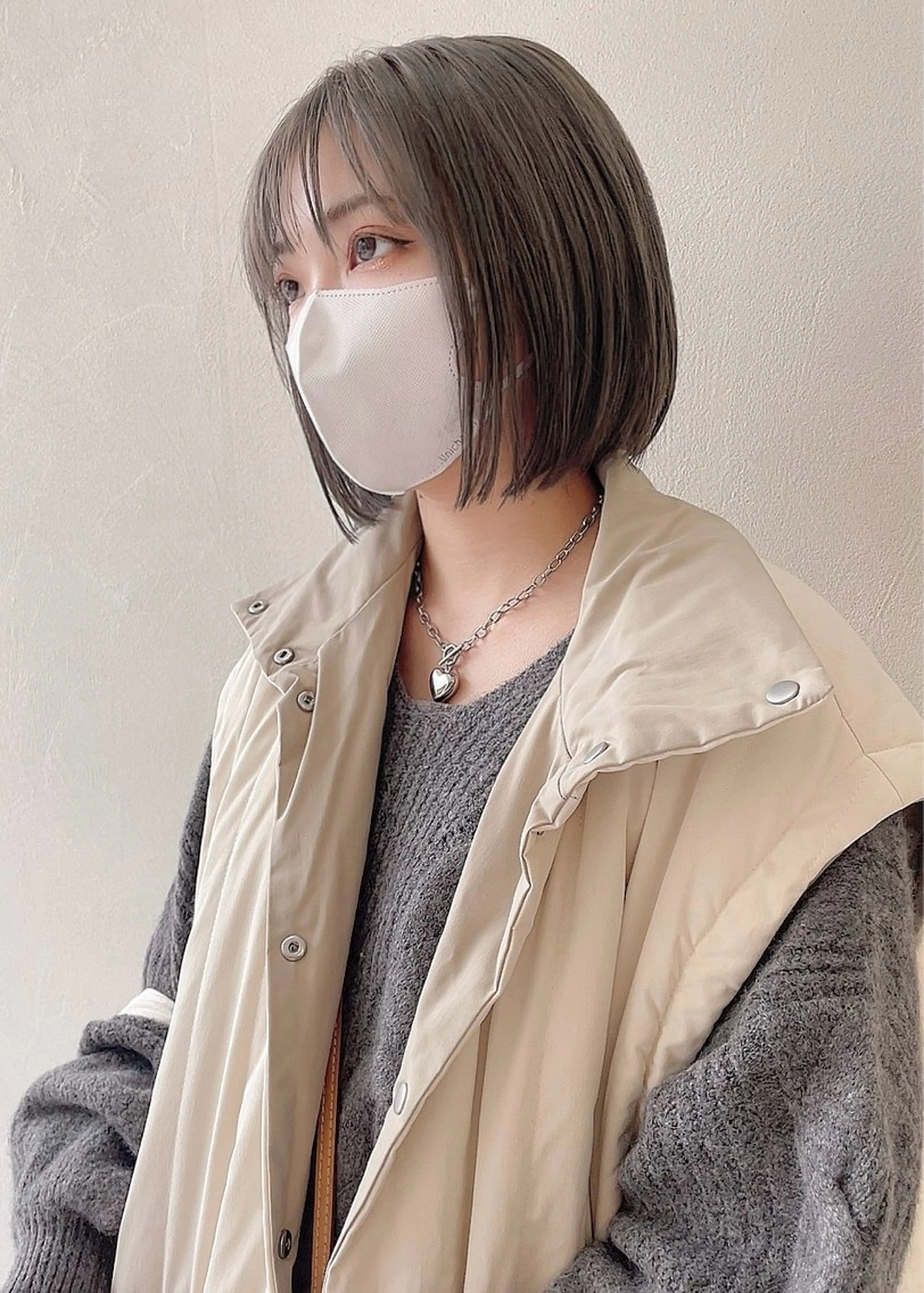 ミディアム ボブ ムラ修正ブリーチ 山田眞之介のヘアスタイル