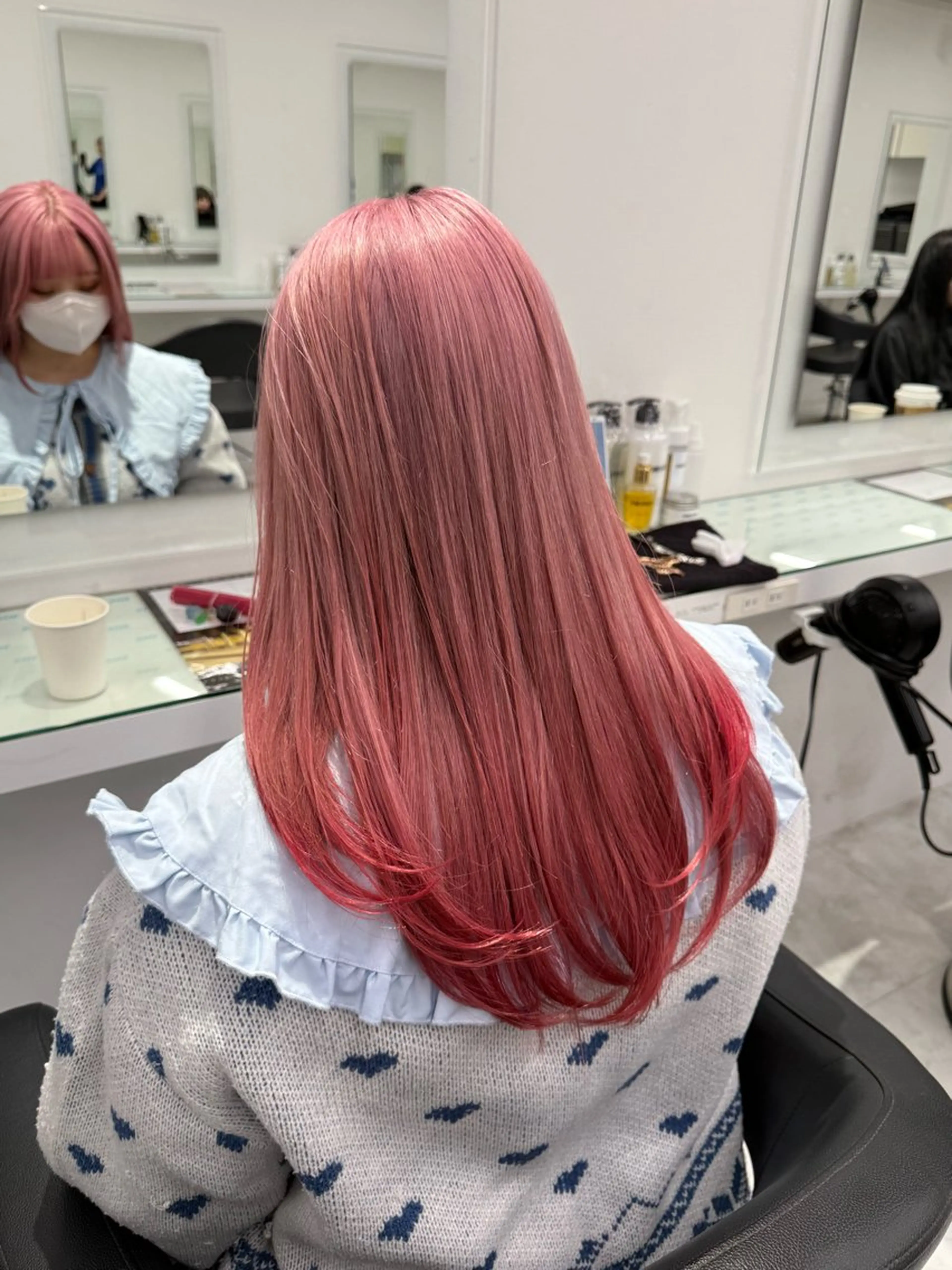 ロング カラー カット ヘアカラー 🫧ハイトーン特化 🐺矢島タツキ🐺のヘアスタイル