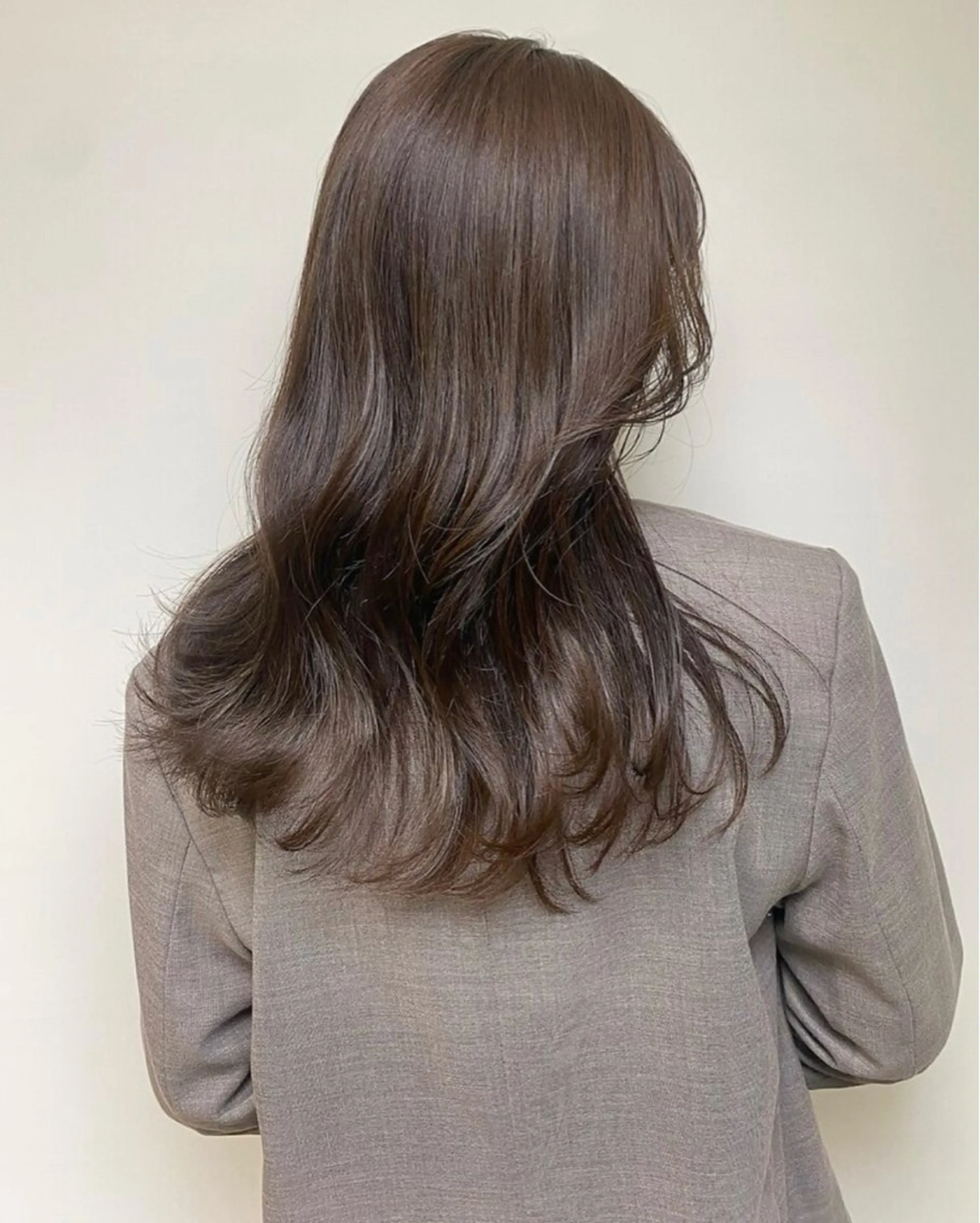 ロング カラー ブラウンカラー ショコラブラウン ヘアカラー chihiro 🕊️‎🤍のヘアスタイル