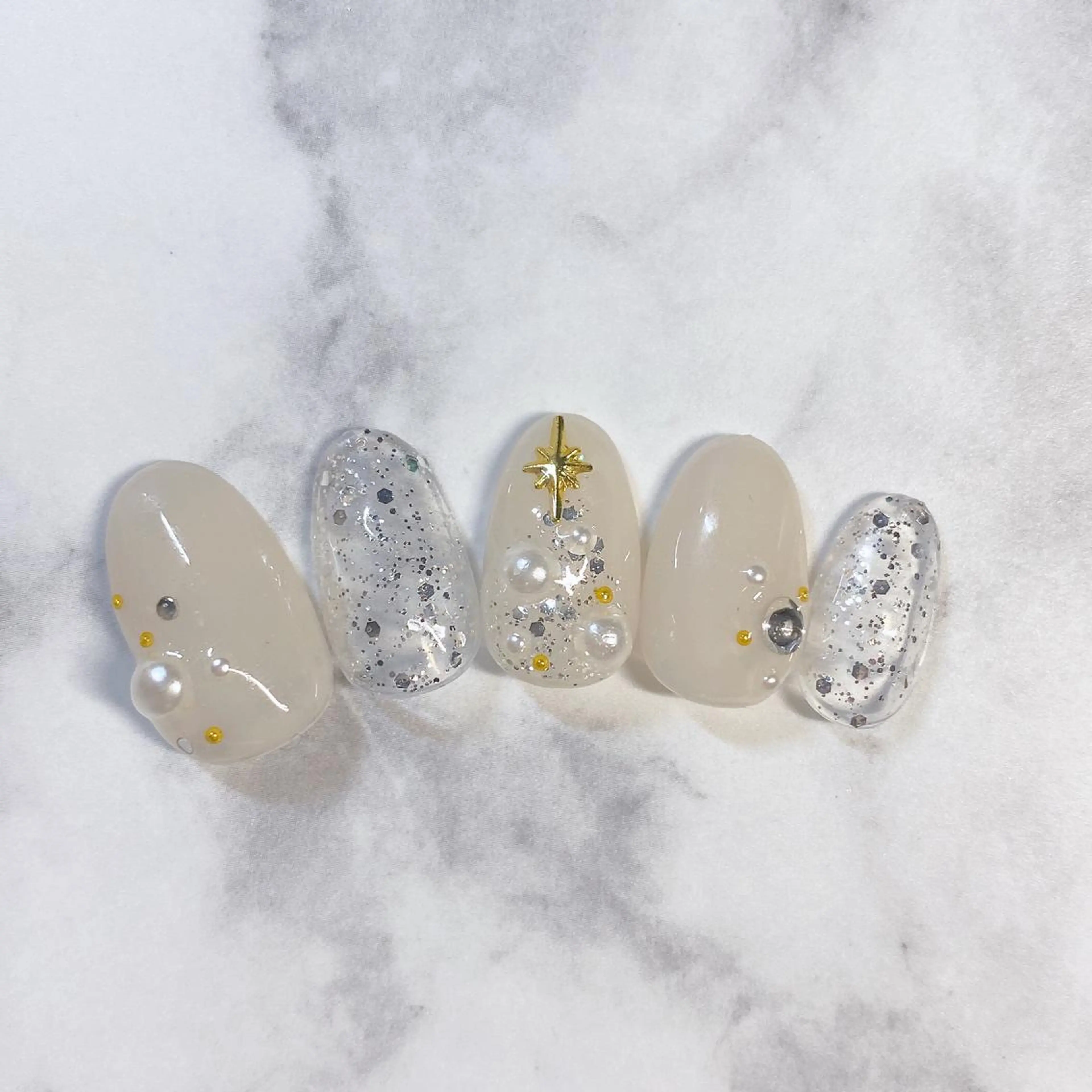 ネイル ISHIHARA KANAのネイルデザイン