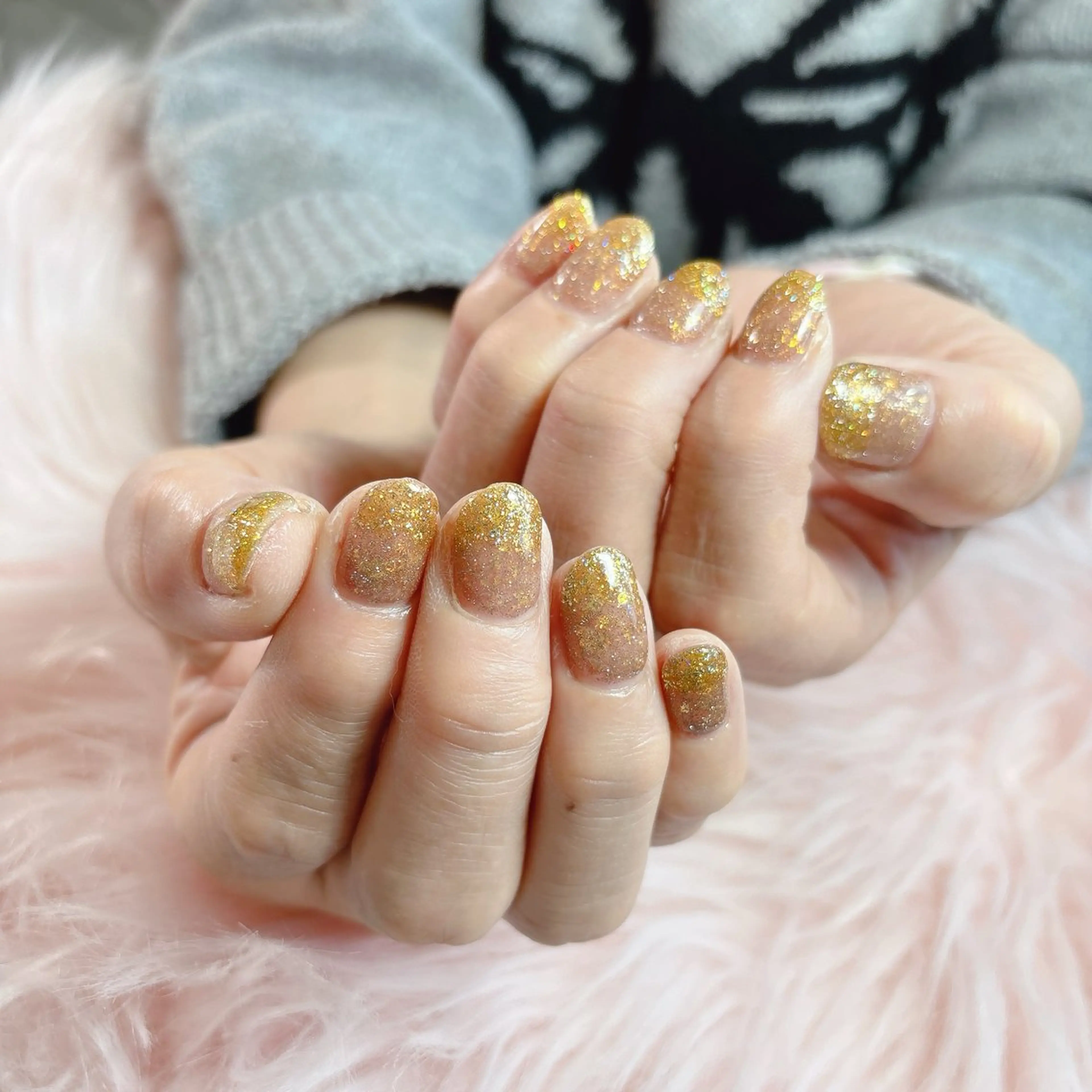 ネイル キラキラネイル ワンカラーネイル ハンドネイル MignonReve所属・MignonReve 🎀Sayaのネイルデザイン