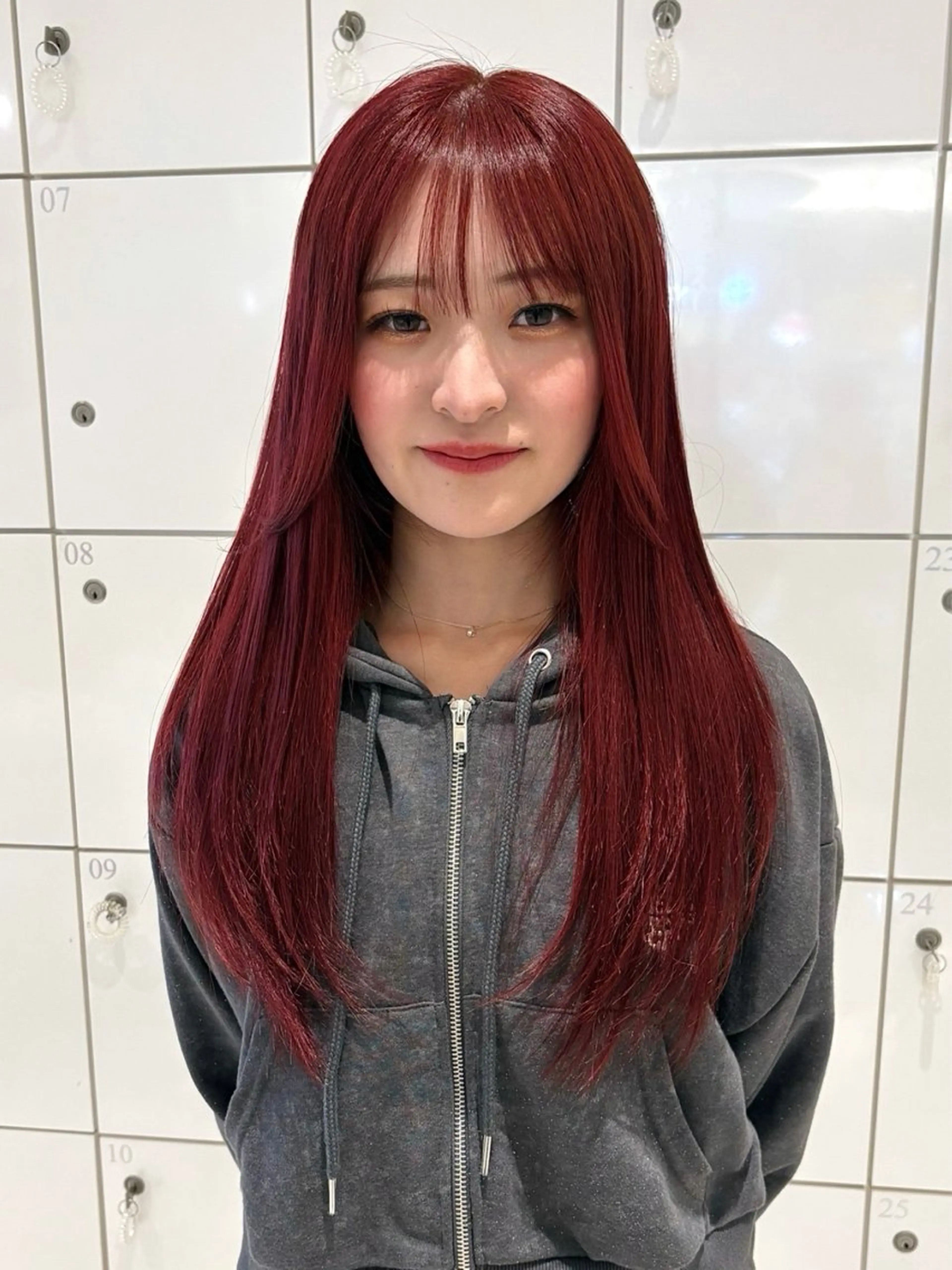 ロング カラー ヘアカラー トリートメント AVANCE KAKOのヘアスタイル