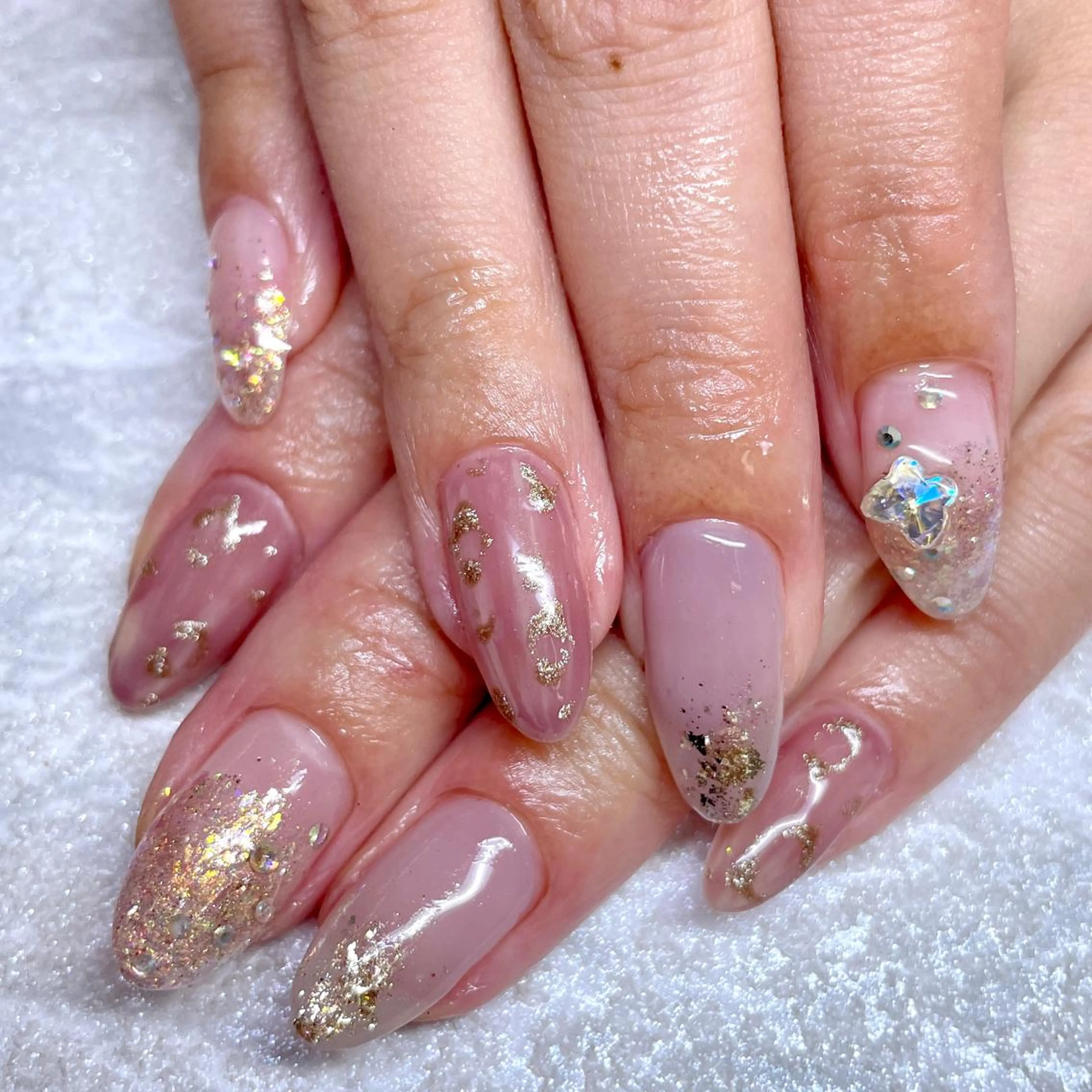 ネイル nail Eclat所属・志賀野 美喜のネイルデザイン