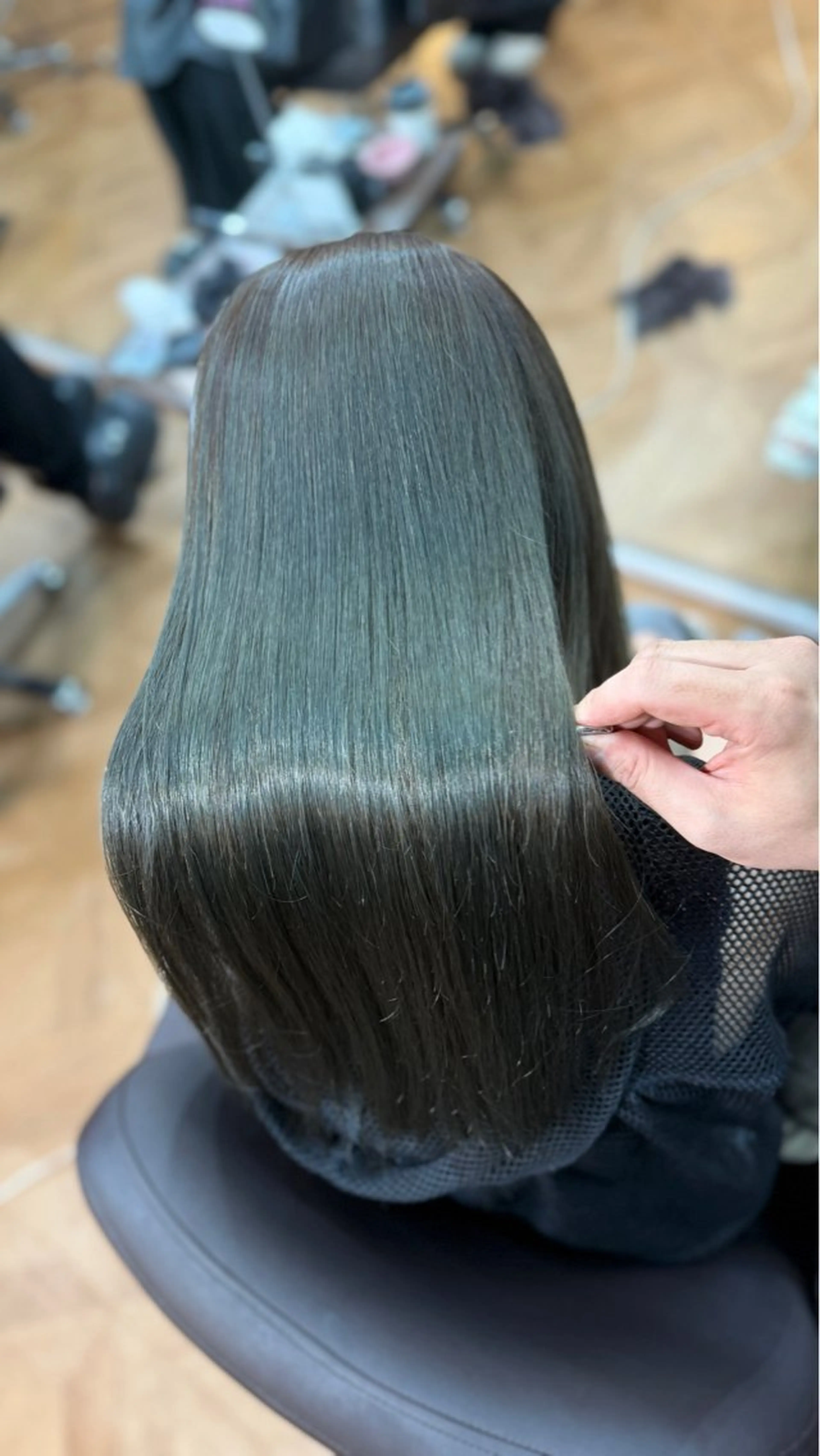 セミロング 縮毛矯正 トリートメント 髪質改善 晟之介のヘアスタイル