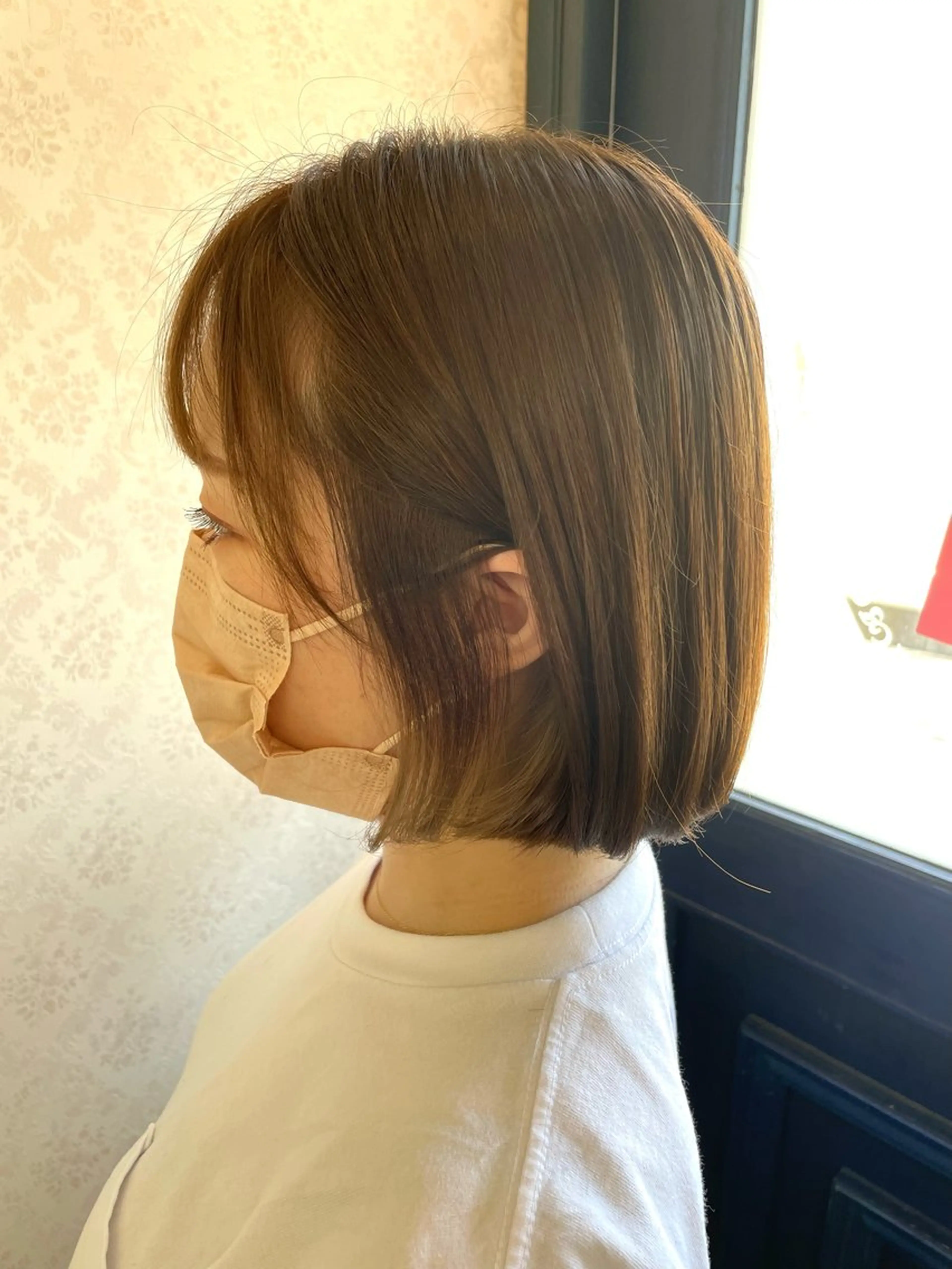 ショート カラー ヒヨシ ルナのヘアスタイル