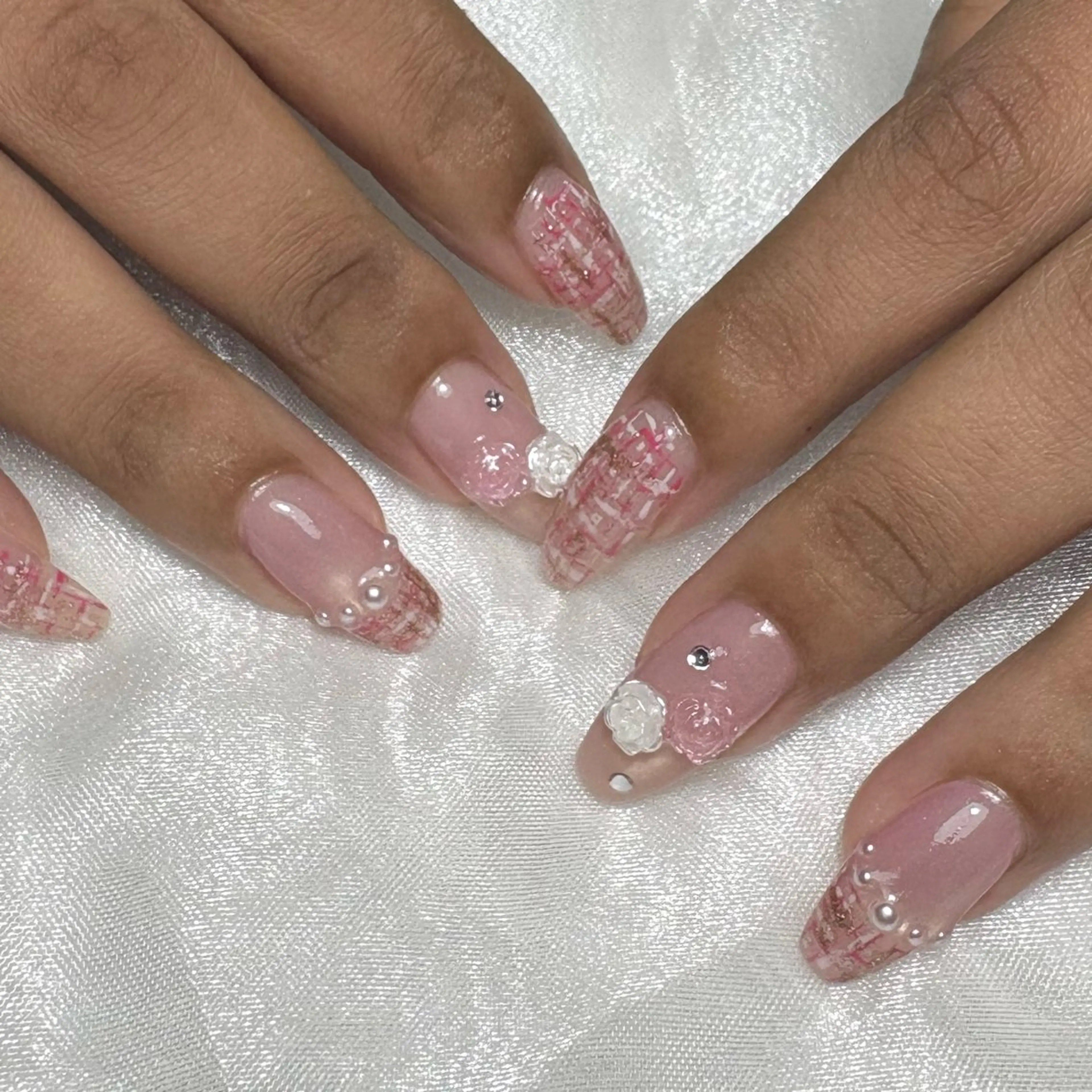 ネイル ハンドネイル nail salon Anela🪽🫧のネイルデザイン