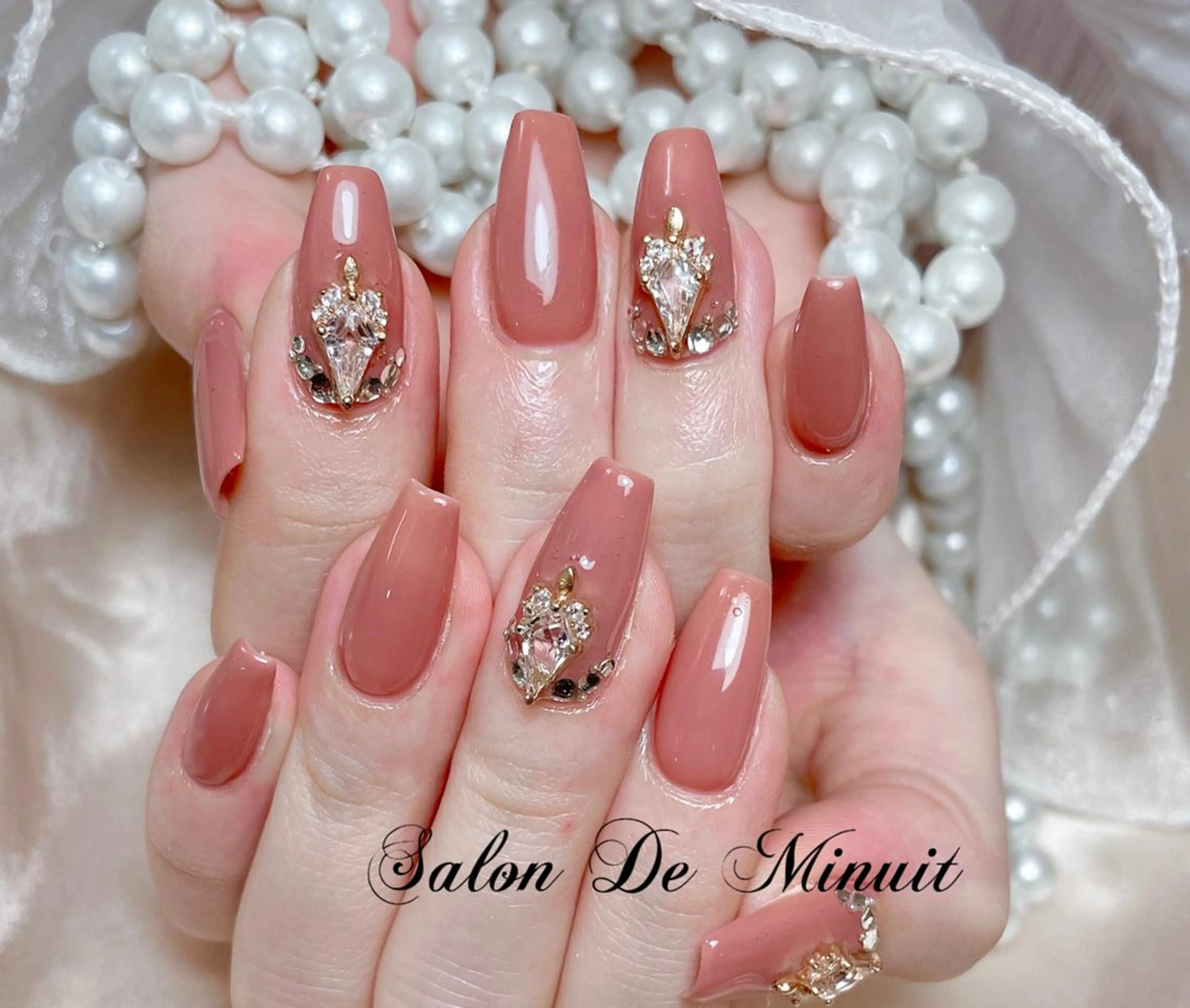 ネイル ハンドネイル ハンドケア Momo 🤍のネイルデザイン