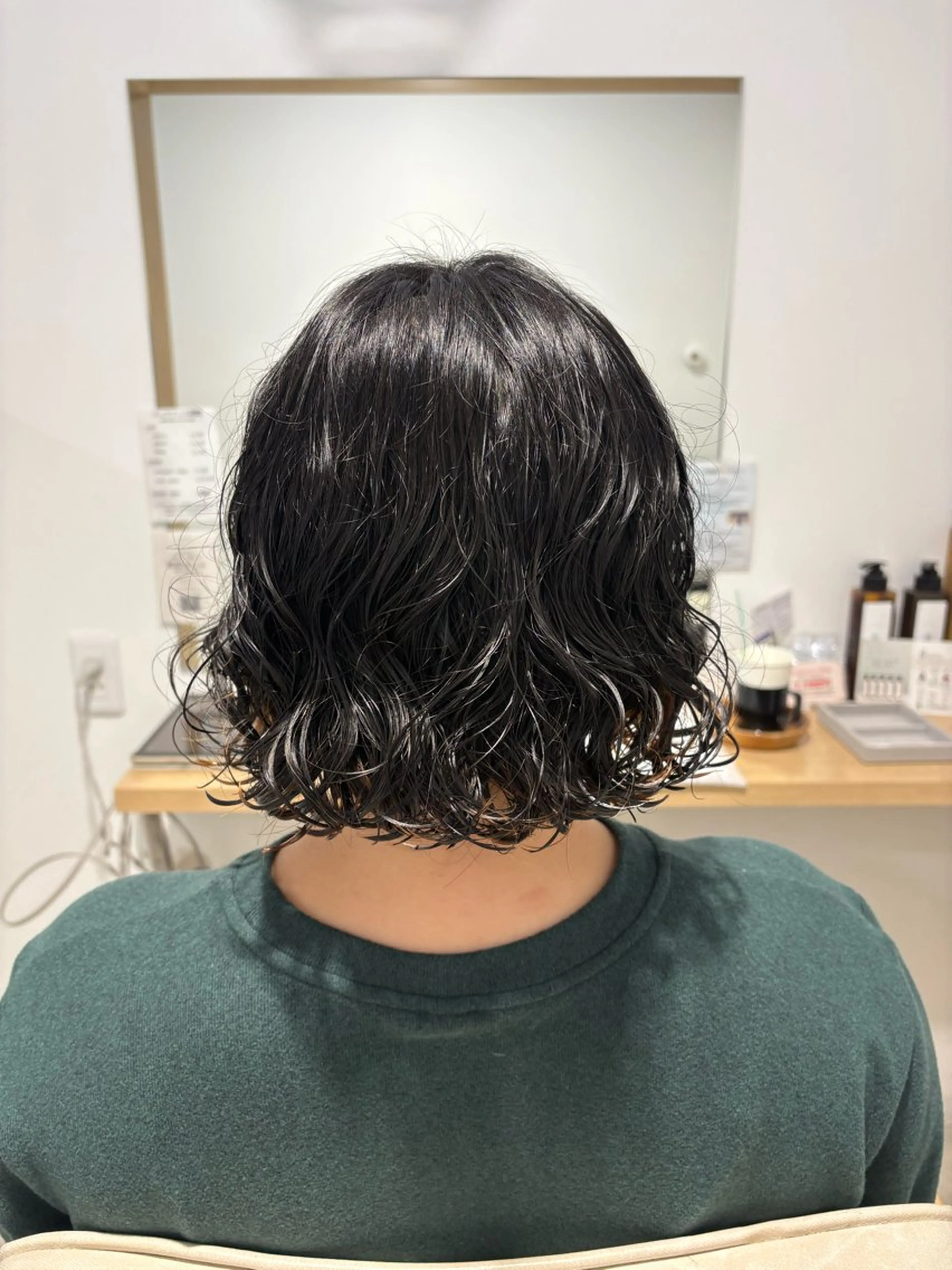 ショート パーマ ボブ カット パーマ 藤原仁美/レイヤー /透明感カラーのヘアスタイル