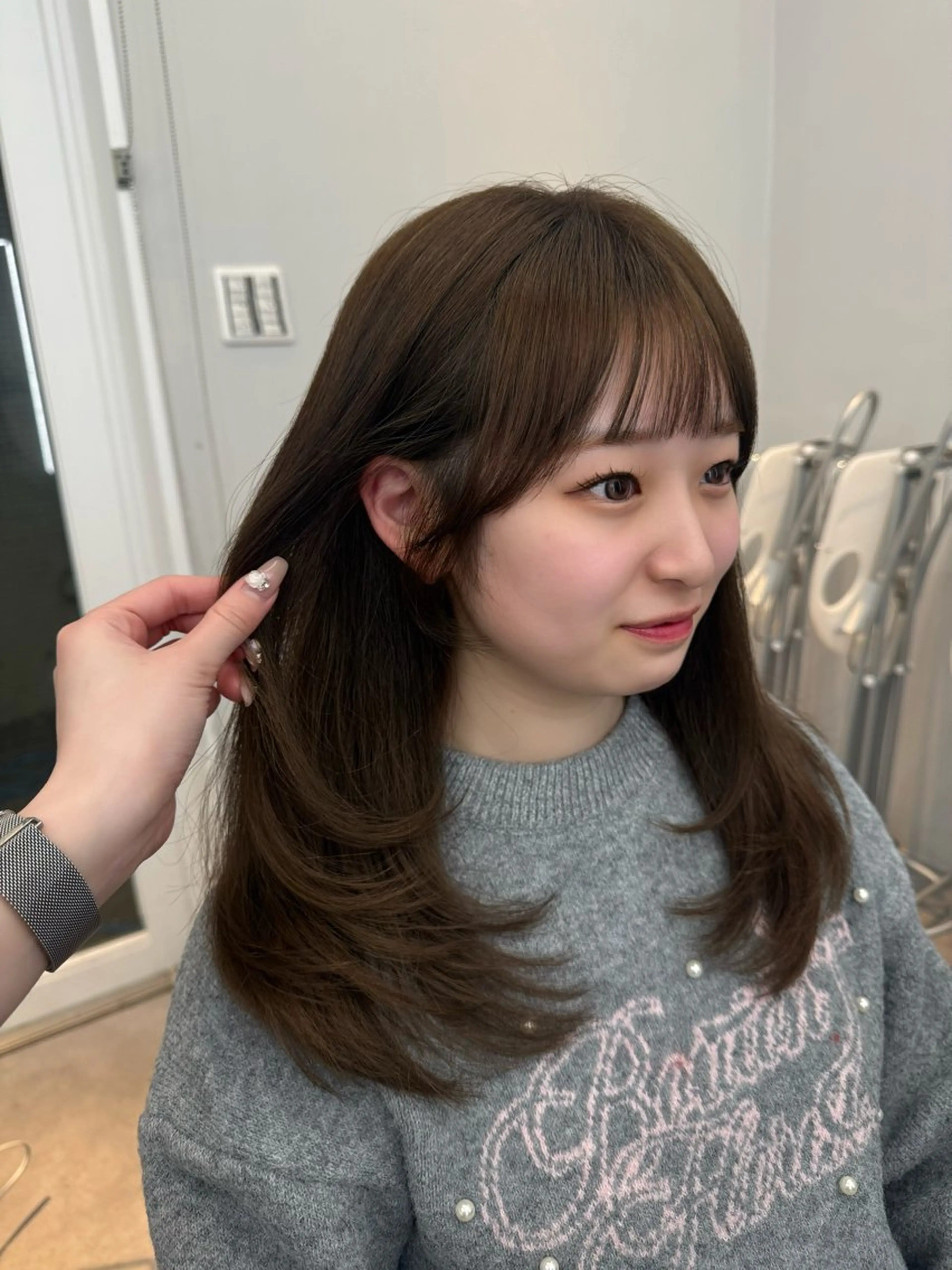 ロング カラー 顔周りカット レイヤーカット 宇田川 結菜のヘアスタイル