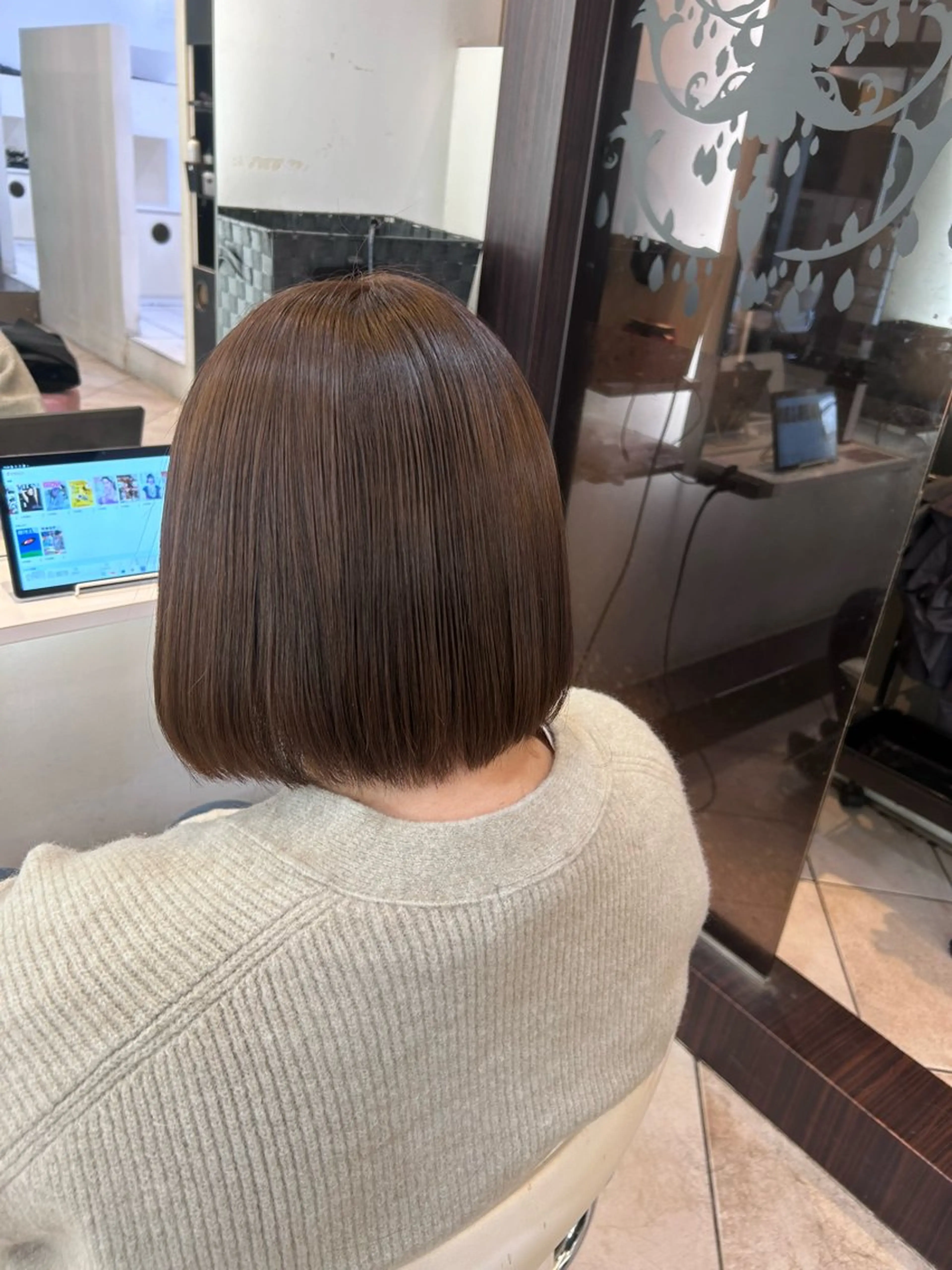 【 隠すから活かすへ  】 透明感ある艶グレイカラー♡*.+ﾟの写真