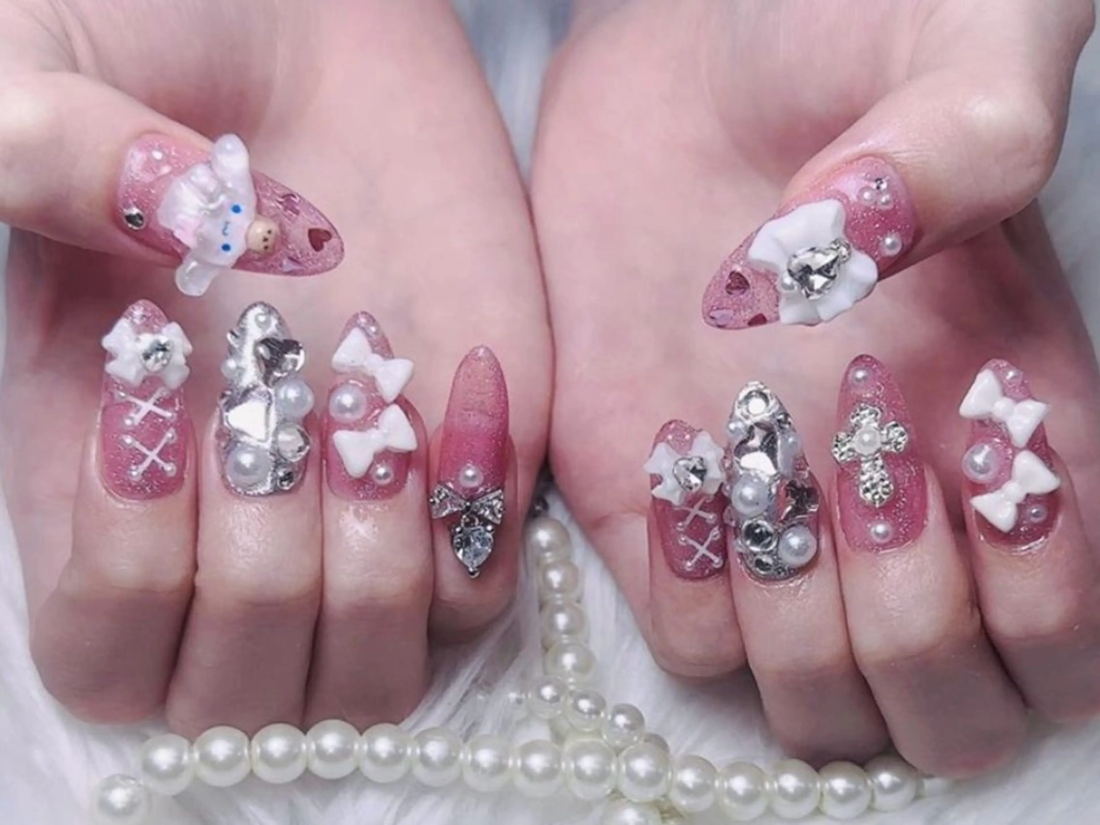 メンズ ネイル アートネイル フレンチネイル ジェルネイル キラキラネイル パラジェル ハンドネイル Bloom スカルプ専門店のネイルデザイン