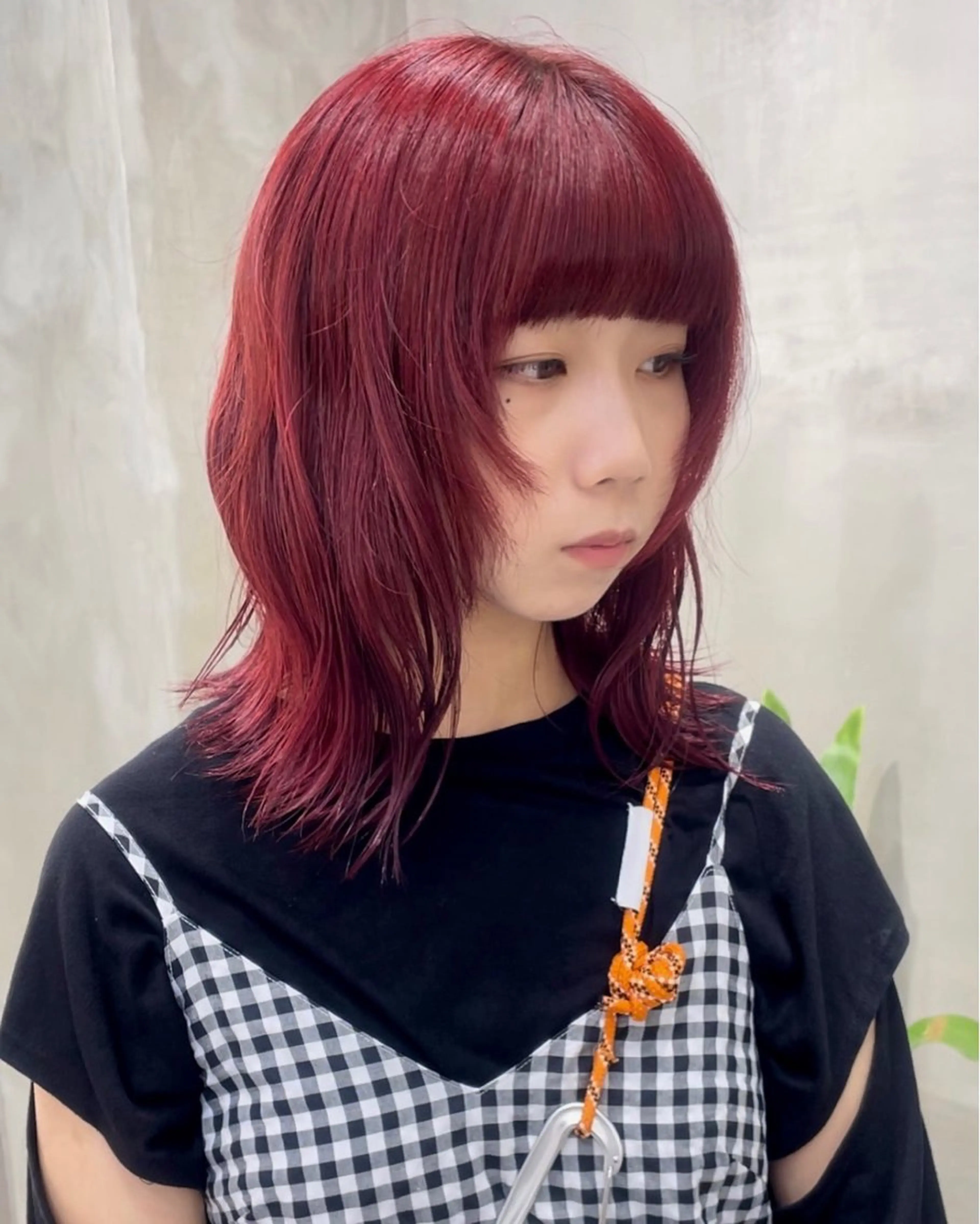 ミディアム カラー ブリーチ カノン/アニオタ🧡 暖色/酸性ストレートのヘアスタイル