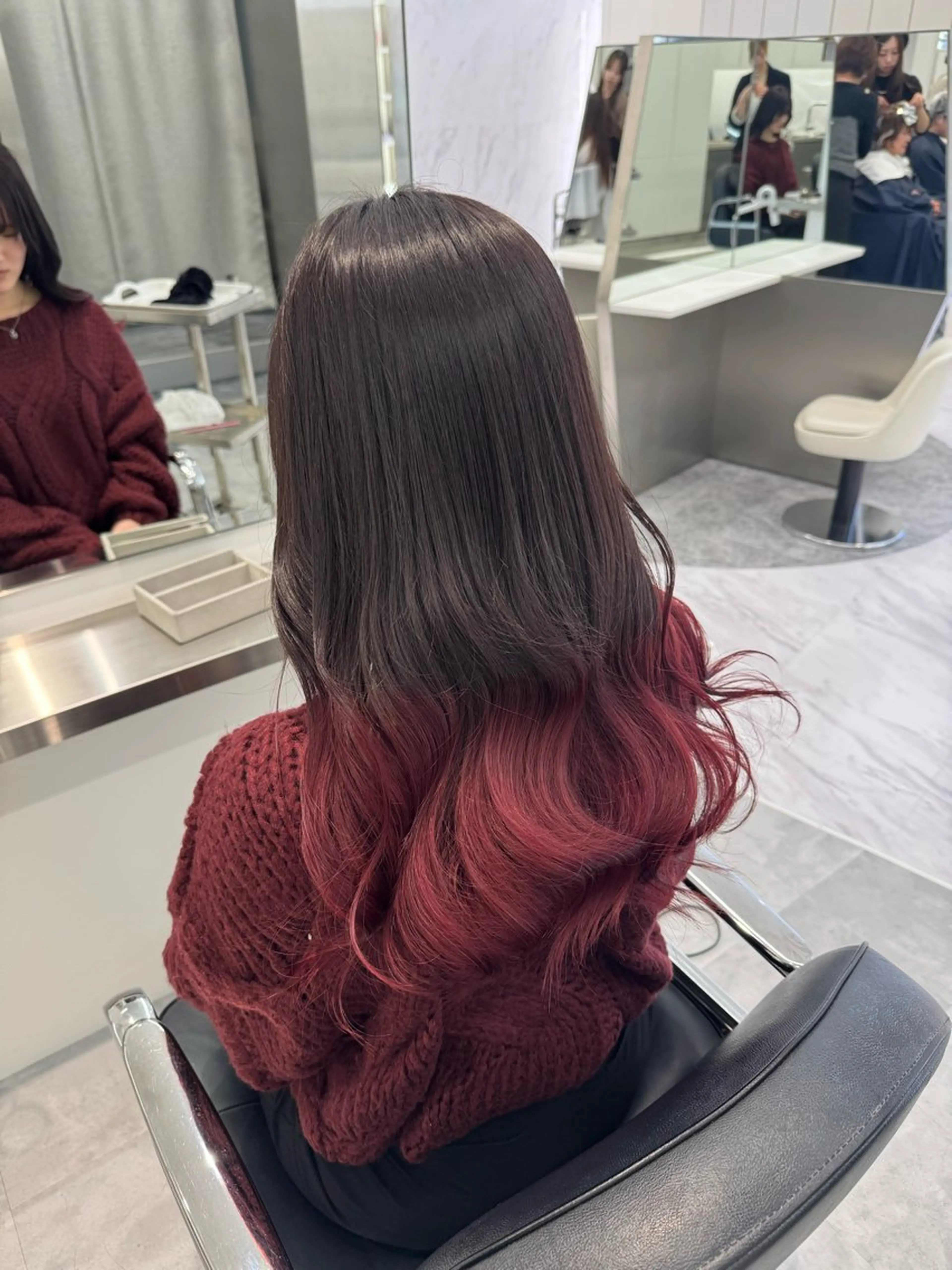 ロング カラー カット ヘアカラー Parve  Mix 🫧梶川虹のヘアスタイル