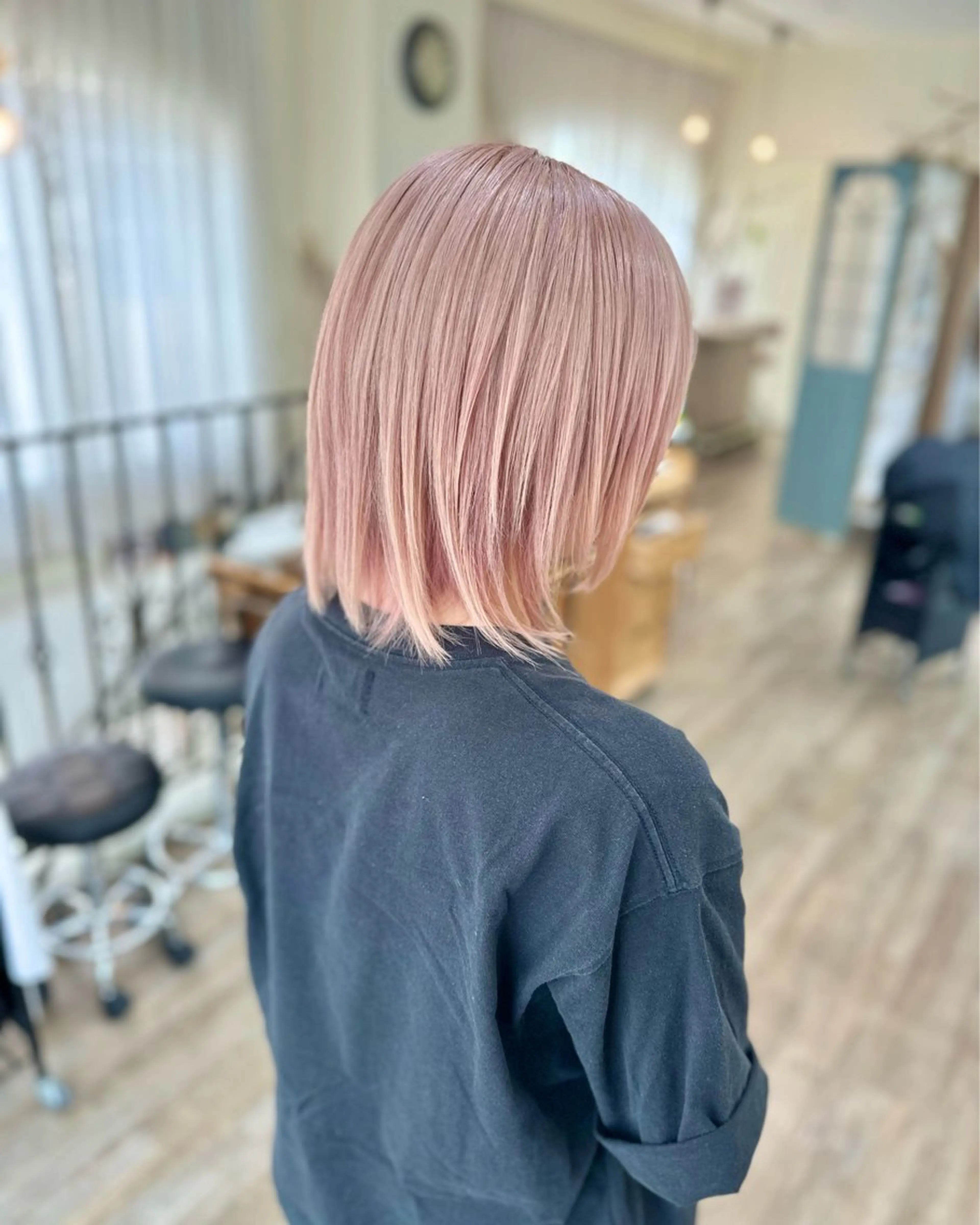 ミディアム カラー LAURA＆RO所属・LAURA &RO 🫧はるか🫧のヘアスタイル