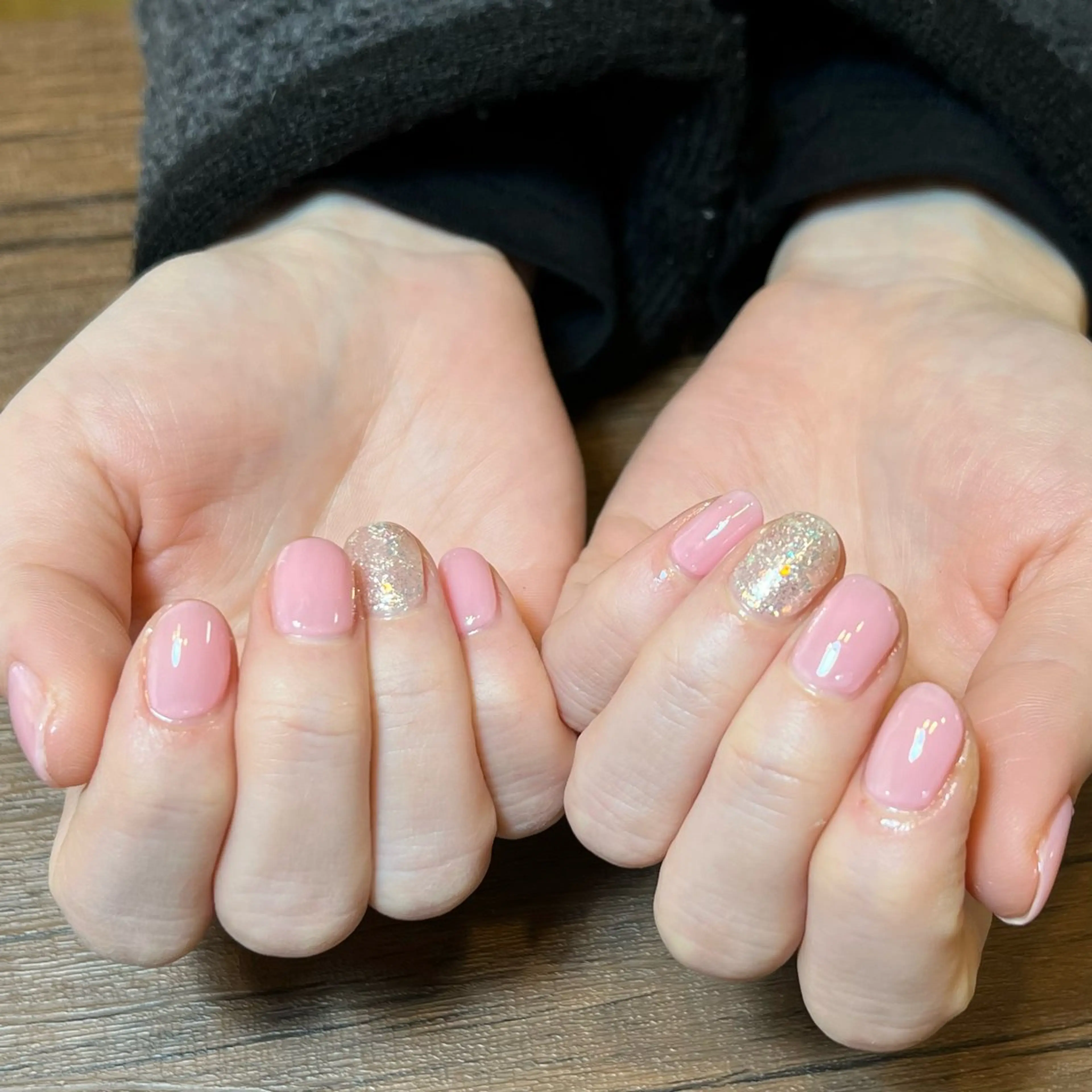 ネイル HENRIETTA NAILSALONのネイルデザイン