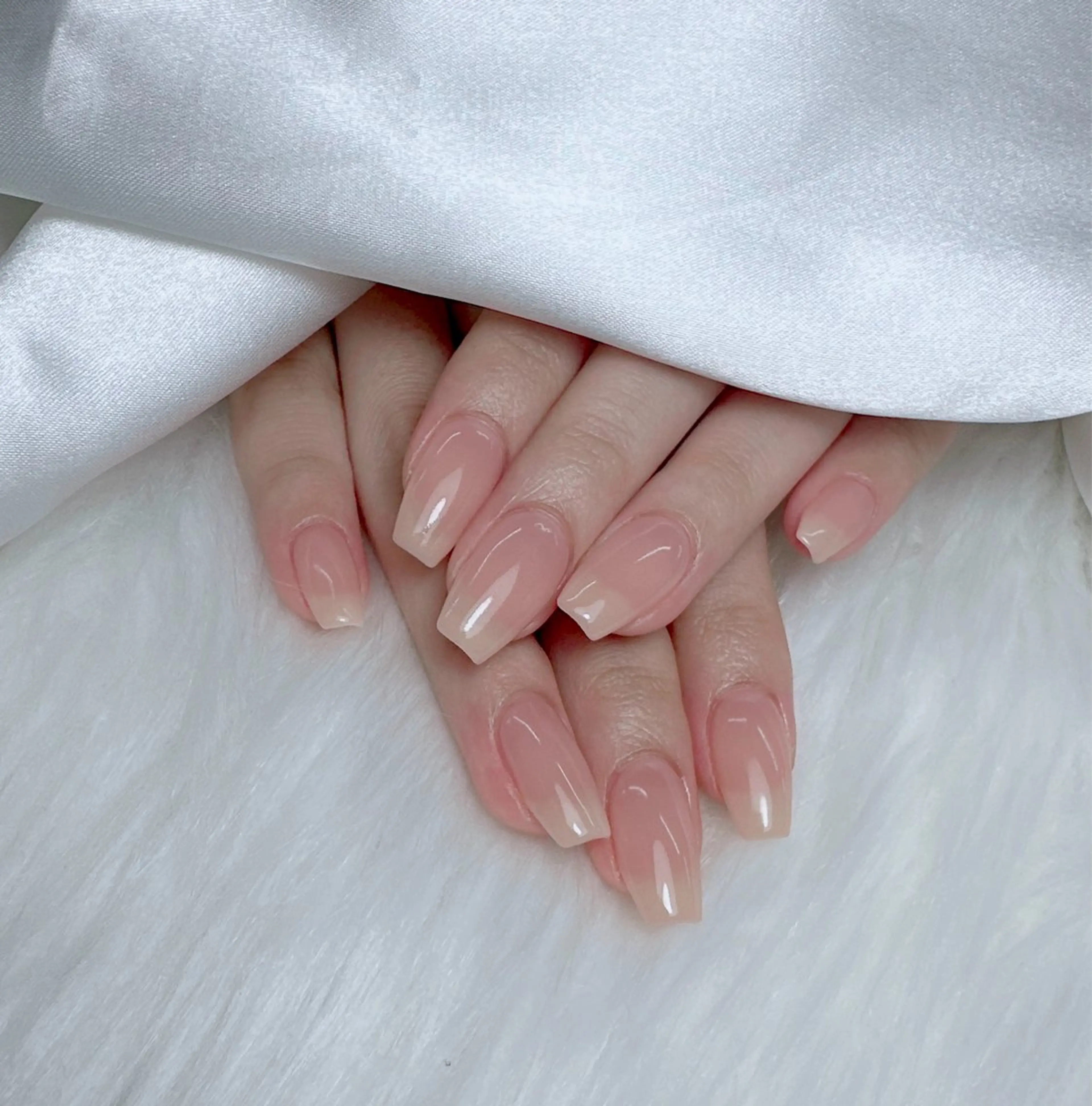 (オフなし)HANDワンカラーの写真