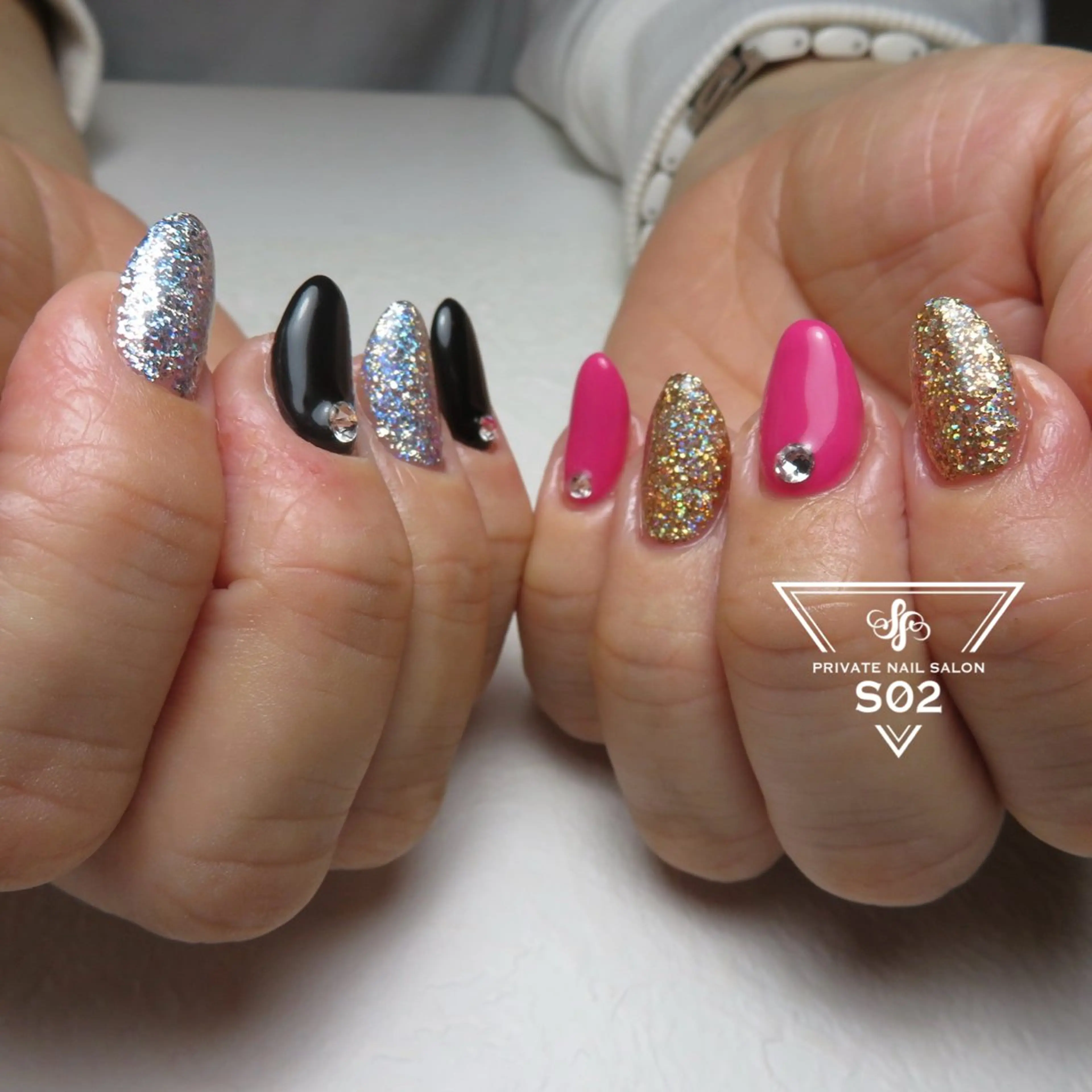 ネイル 持ち込み S02 𝙲𝚑𝚒𝚎のネイルデザイン