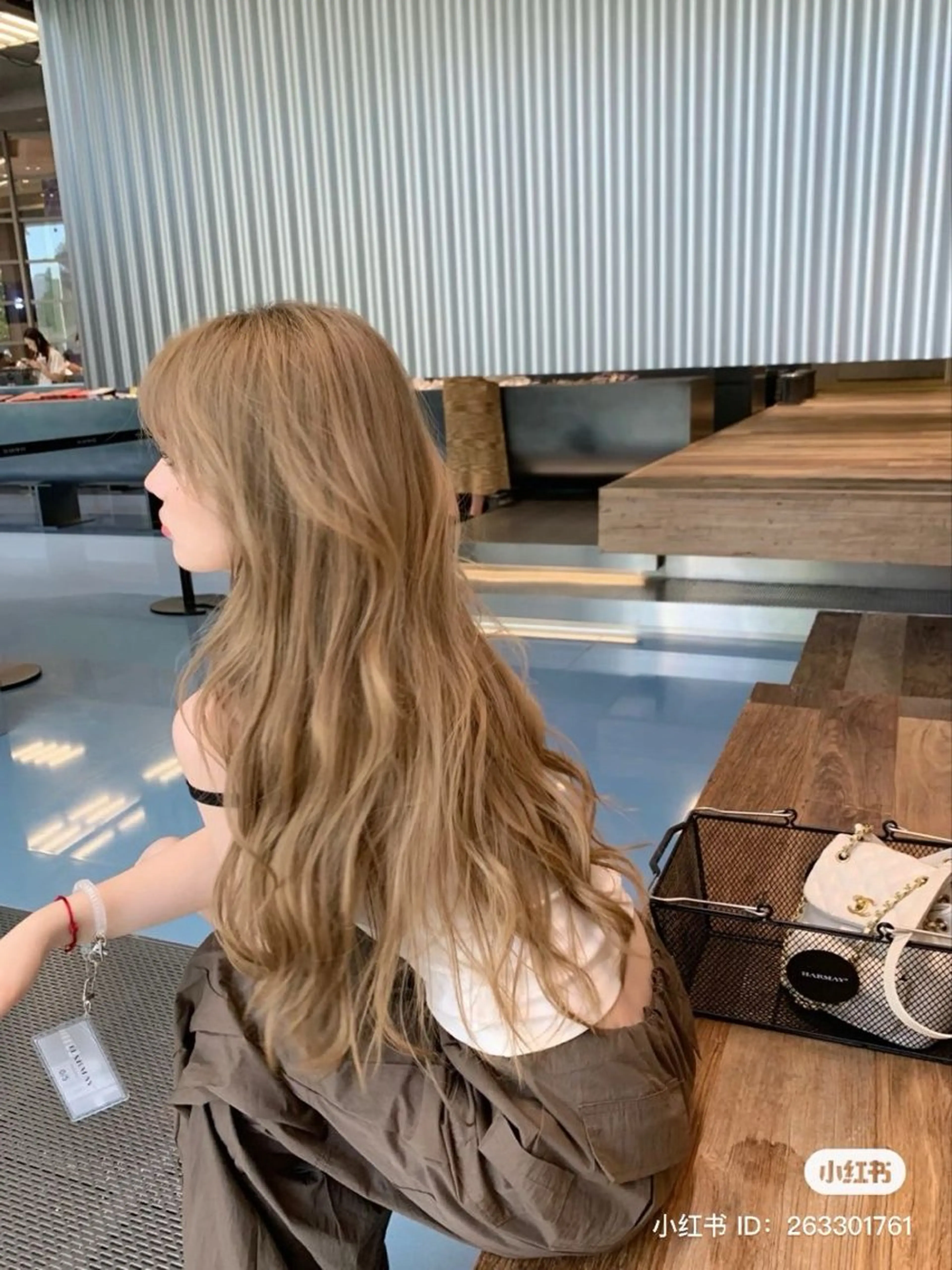 カラー パーマ ヘアアレンジ メンズ ヘアカラー トリートメント ヘッドスパ ヘアセット 🥯縮毛/レイヤー/ ベージュヘア🥯のヘアスタイル