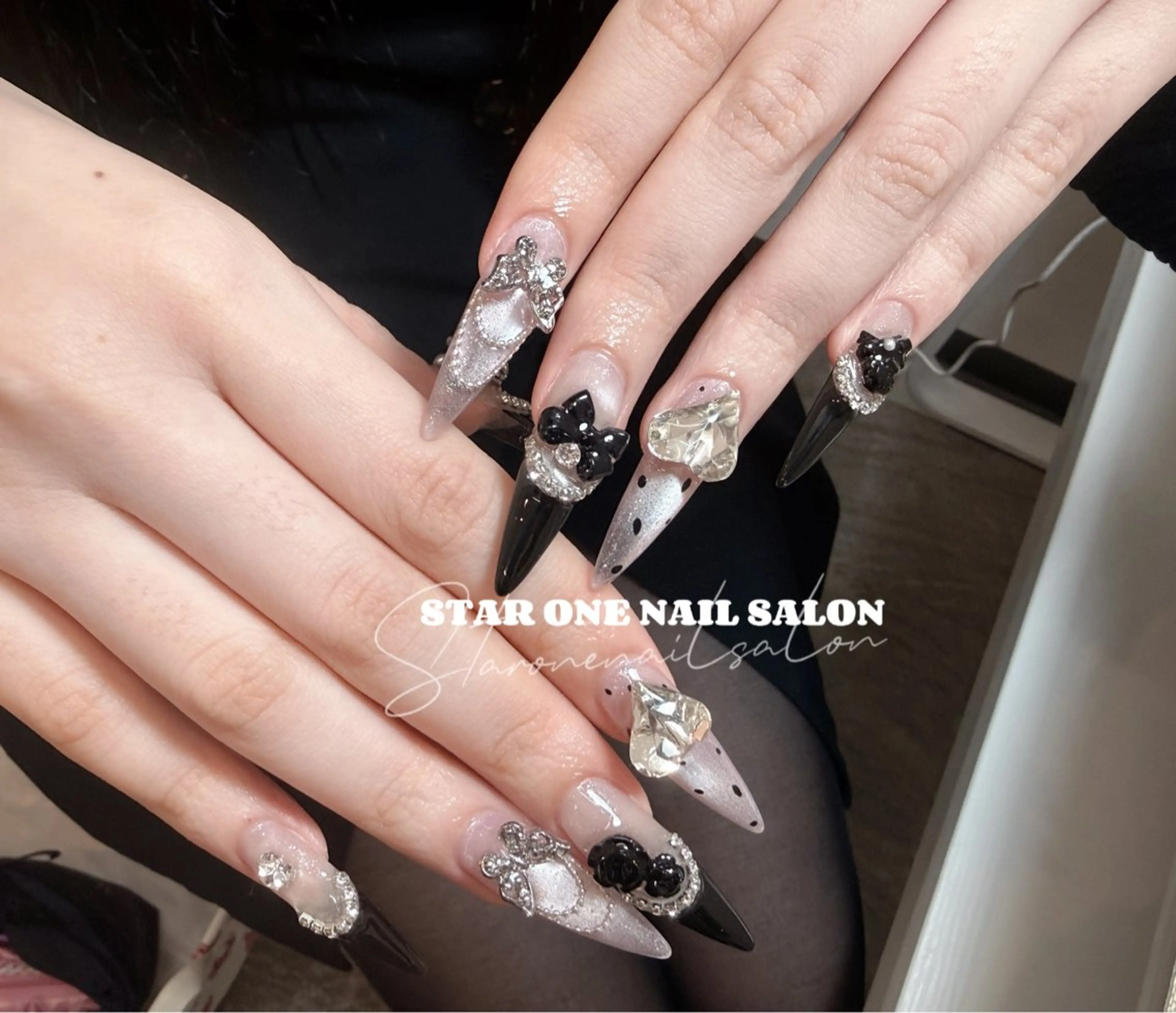 【チップ長さだし平日終わり時間17時まで限定】持ち込み・パーツつけ放題¥15980-¥13500の写真