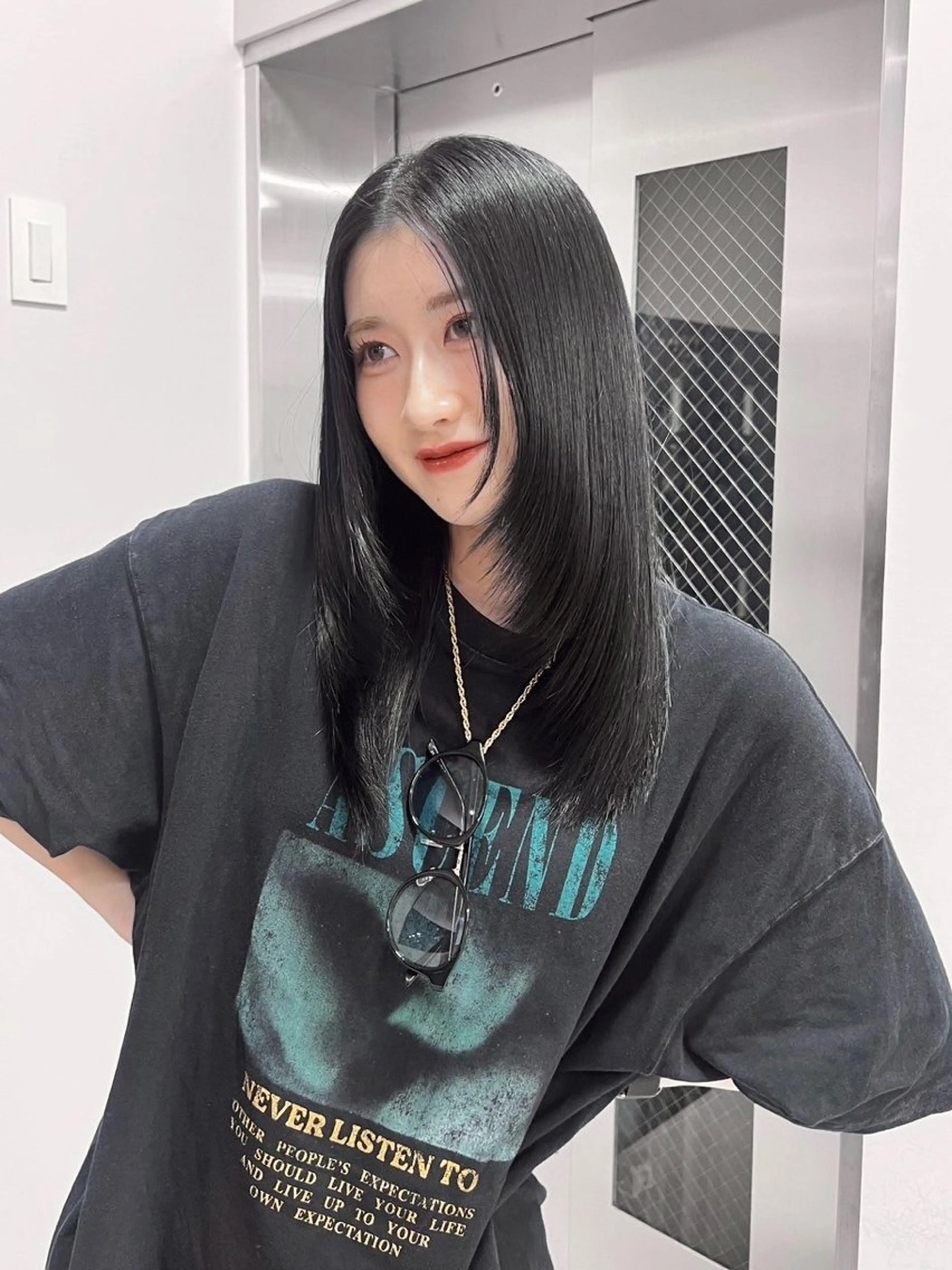 🤍人気setクーポン🤍前髪、お顔周り縮毛矯正 + 透明感カラー＋カットの写真