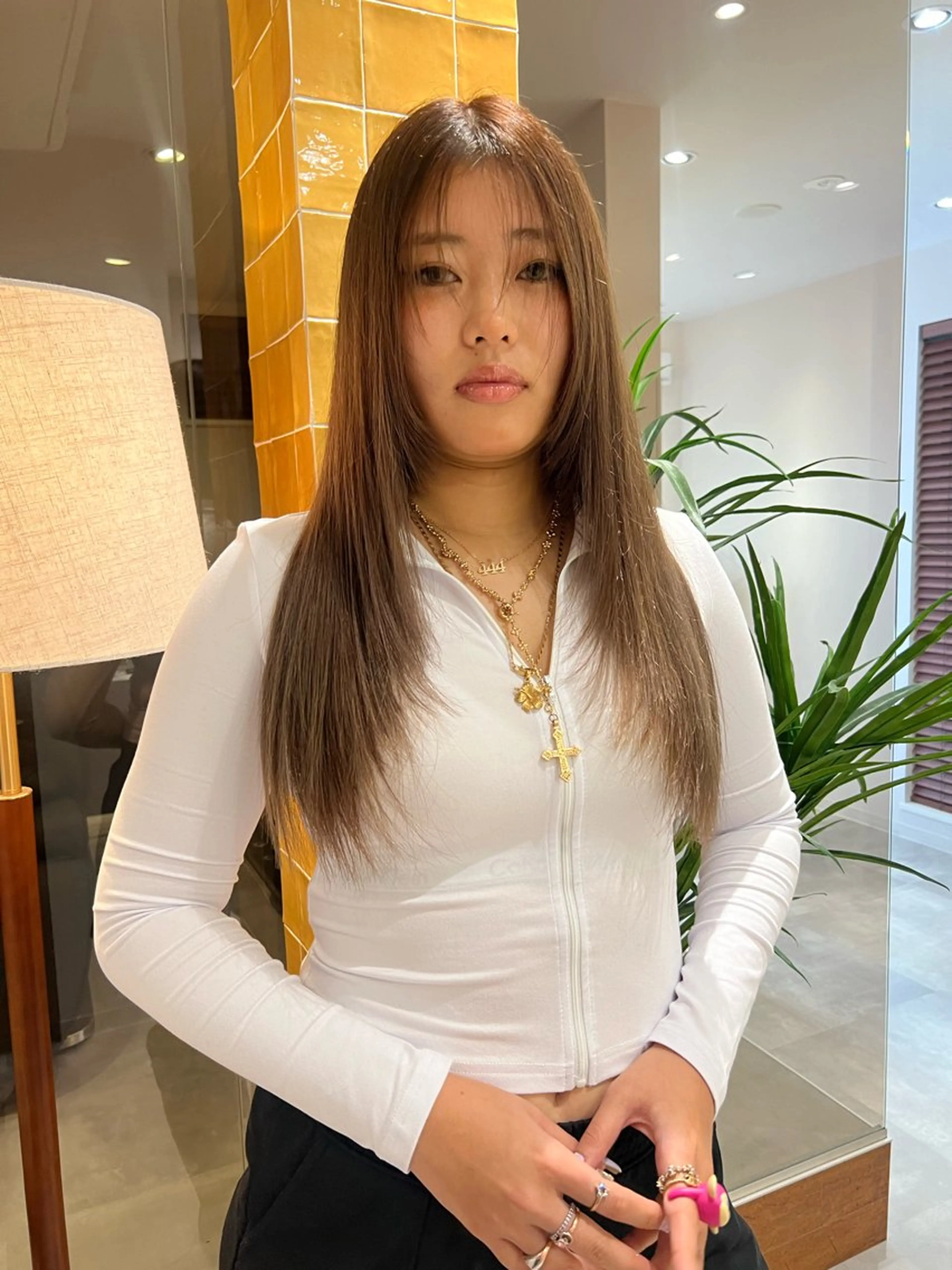 セミロング カラー レイヤー/ 透明感SHIMAのヘアスタイル