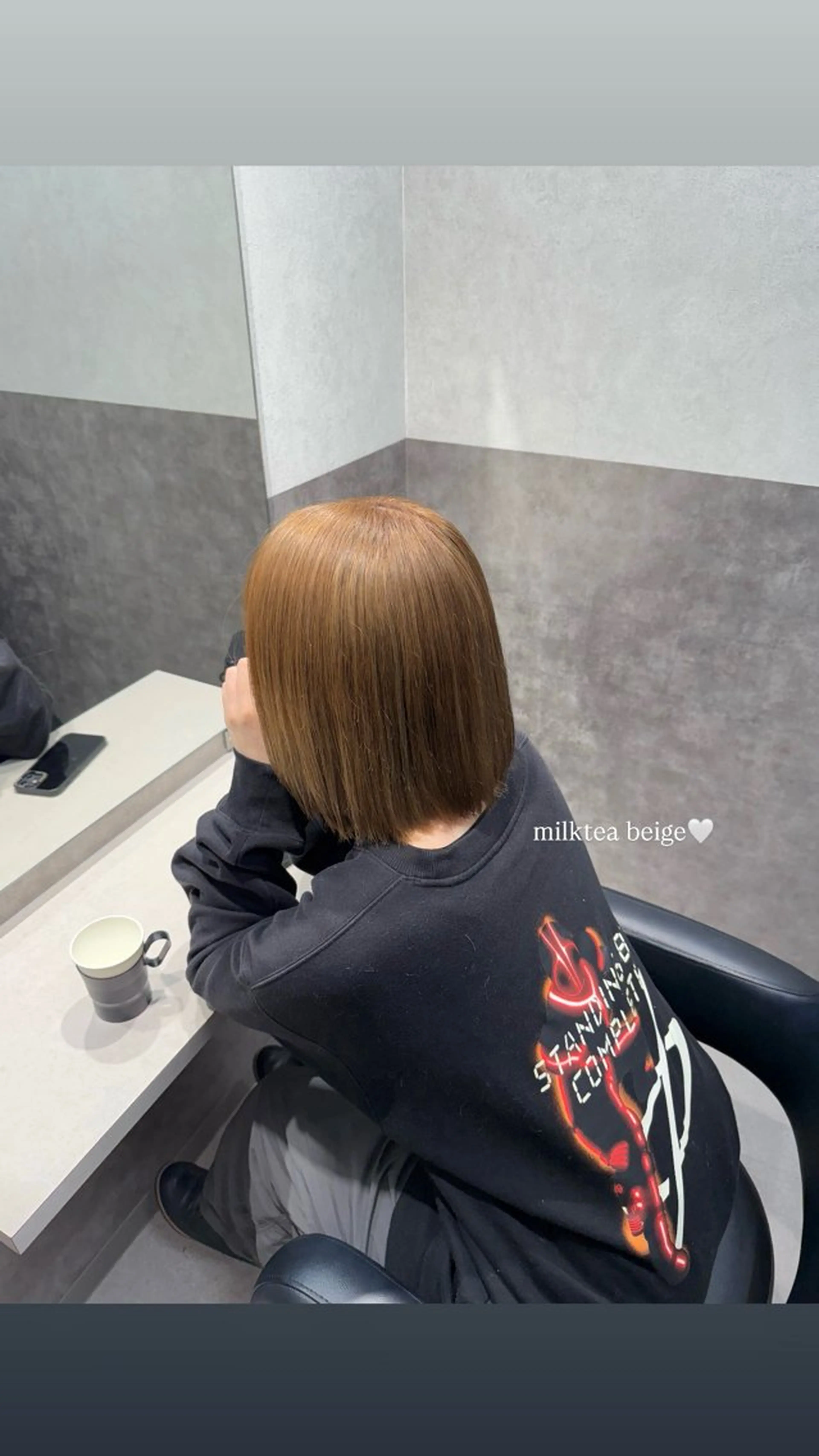 ミディアム カラー ベージュカラー ブリーチ 透明感カラー ミルクティーベージュ カット ヘアカラー トリートメント SALOWIN広島所属・ブリーチカラー/ ベージュ/SARAのヘアスタイル