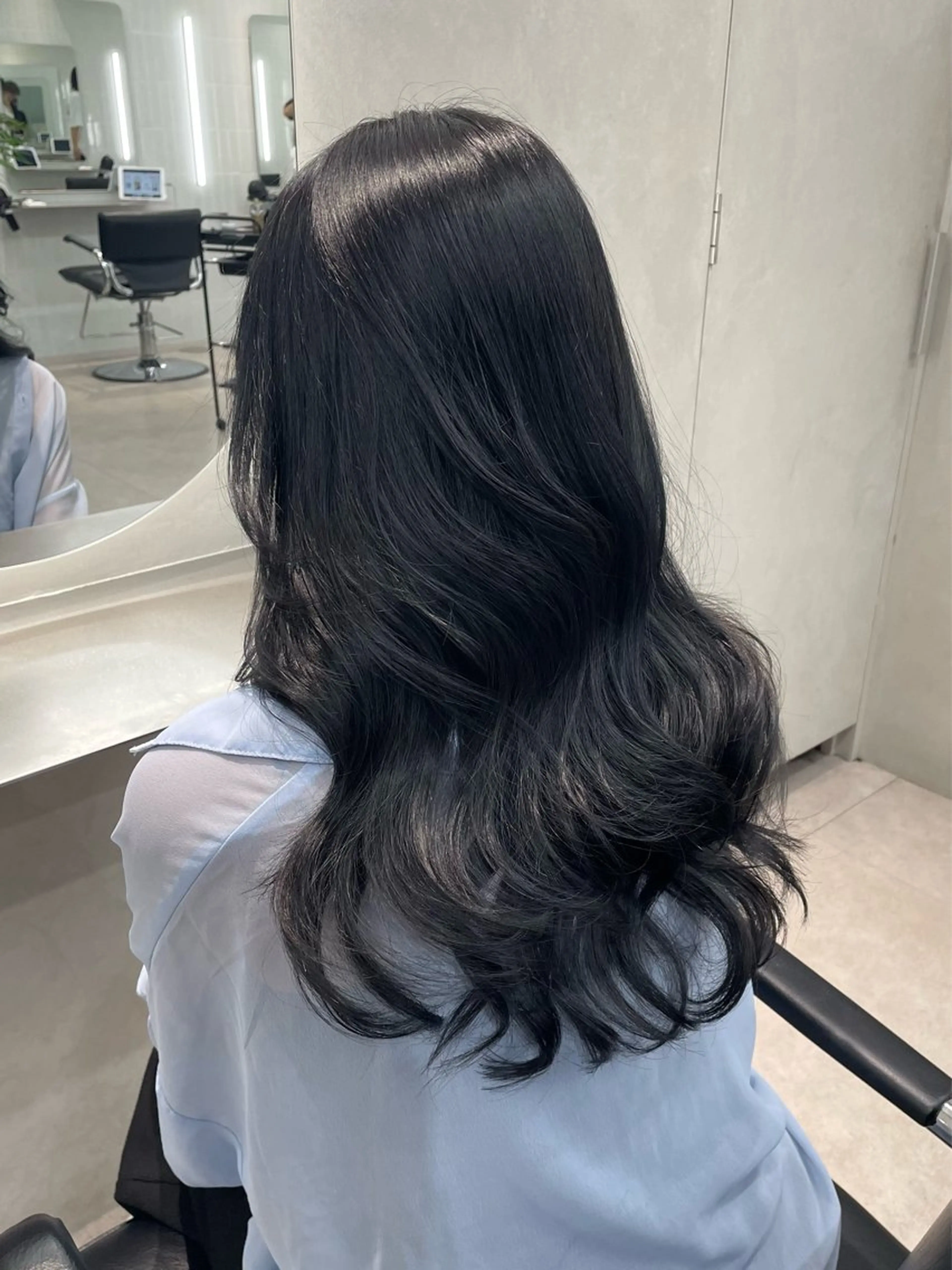 セミロング カラー アッシュ アッシュブラウン ベージュカラー ブラウンカラー 透明感カラー ヘアカラー 表参道/透明感 グレージュ/ブラウンのヘアスタイル